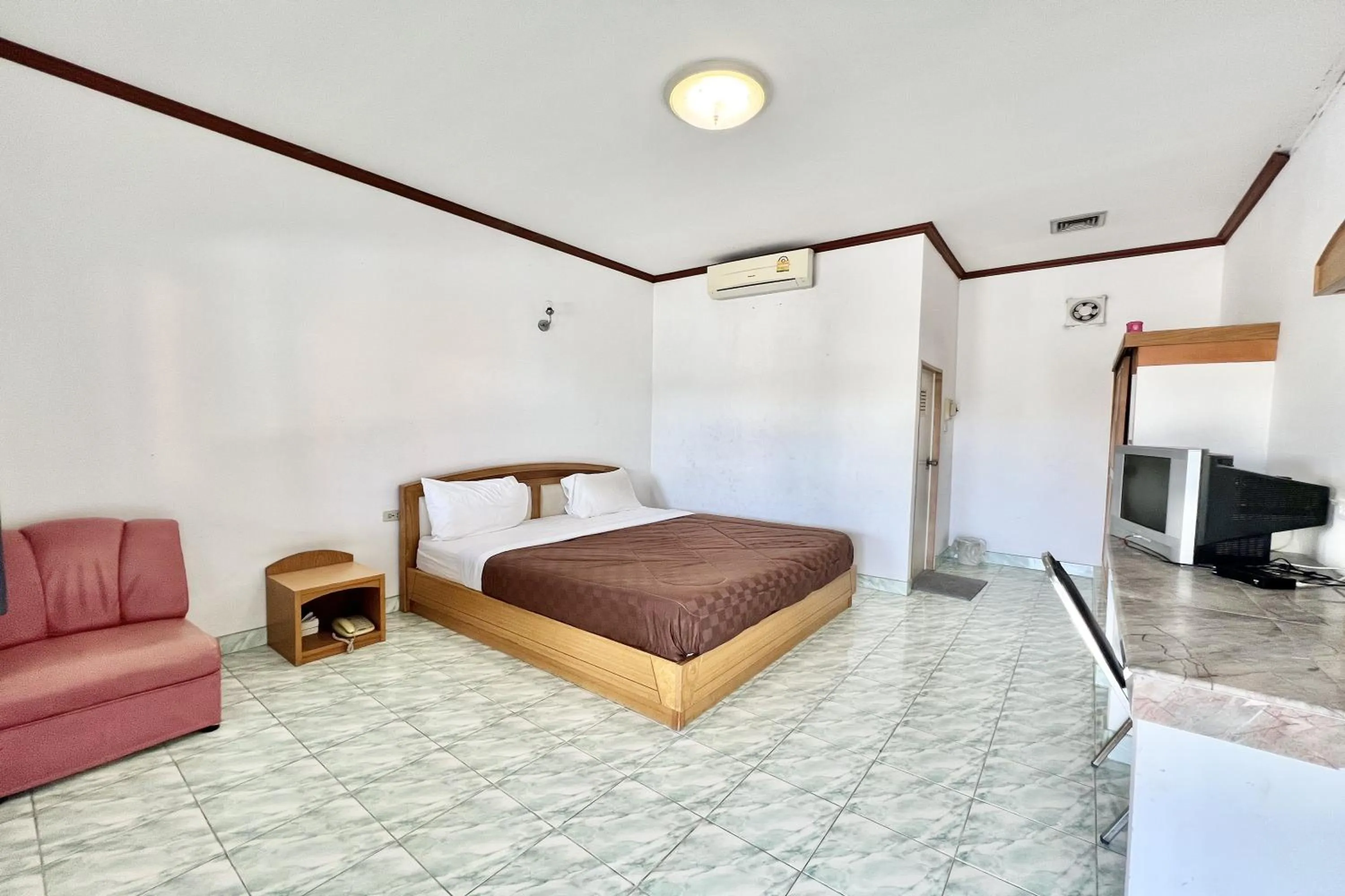 Bed in Paradise Resort Buriram