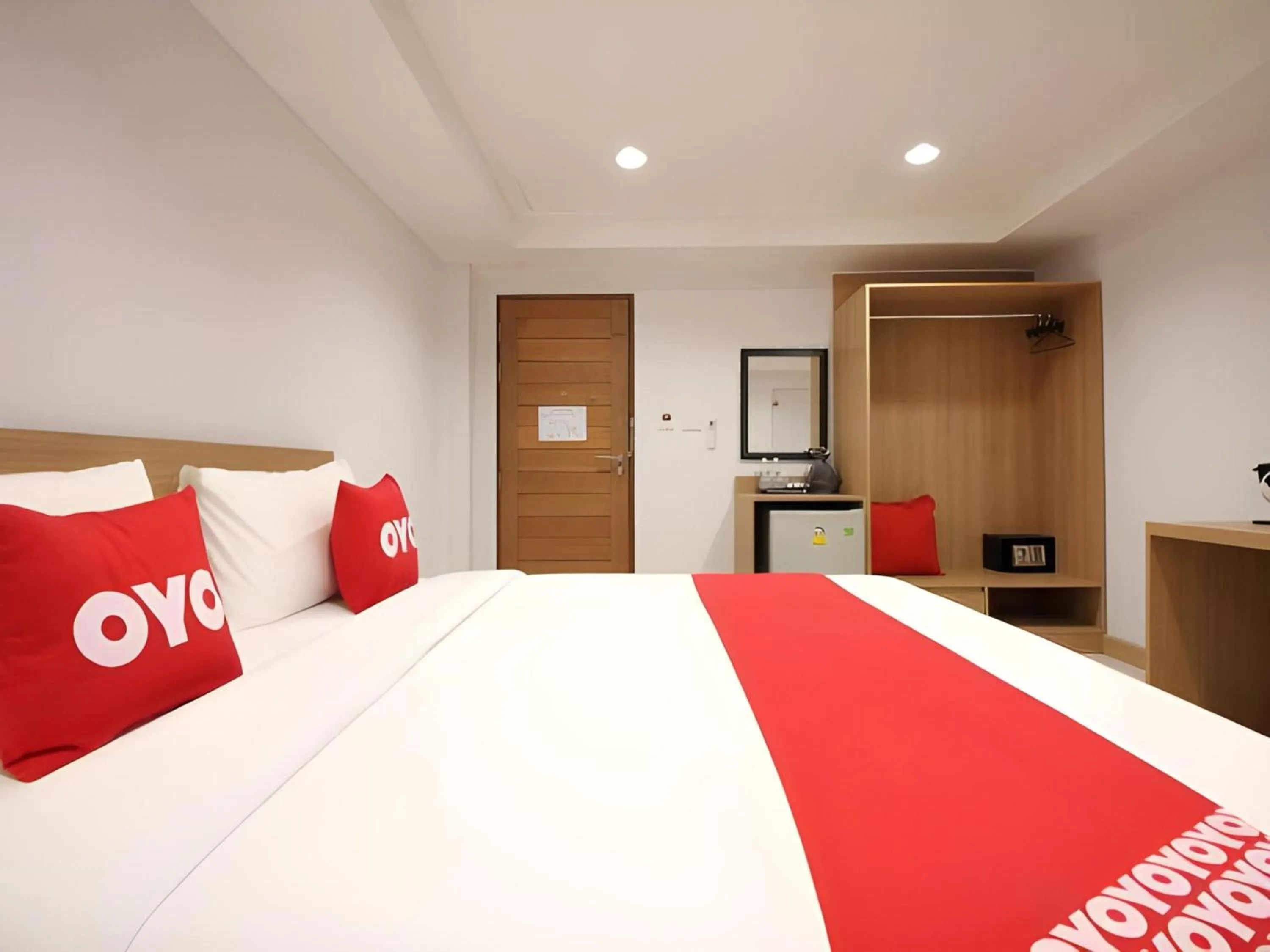 Bedroom, Bed in Super OYO 484 Pannee Residence Khaosan Sha Plus