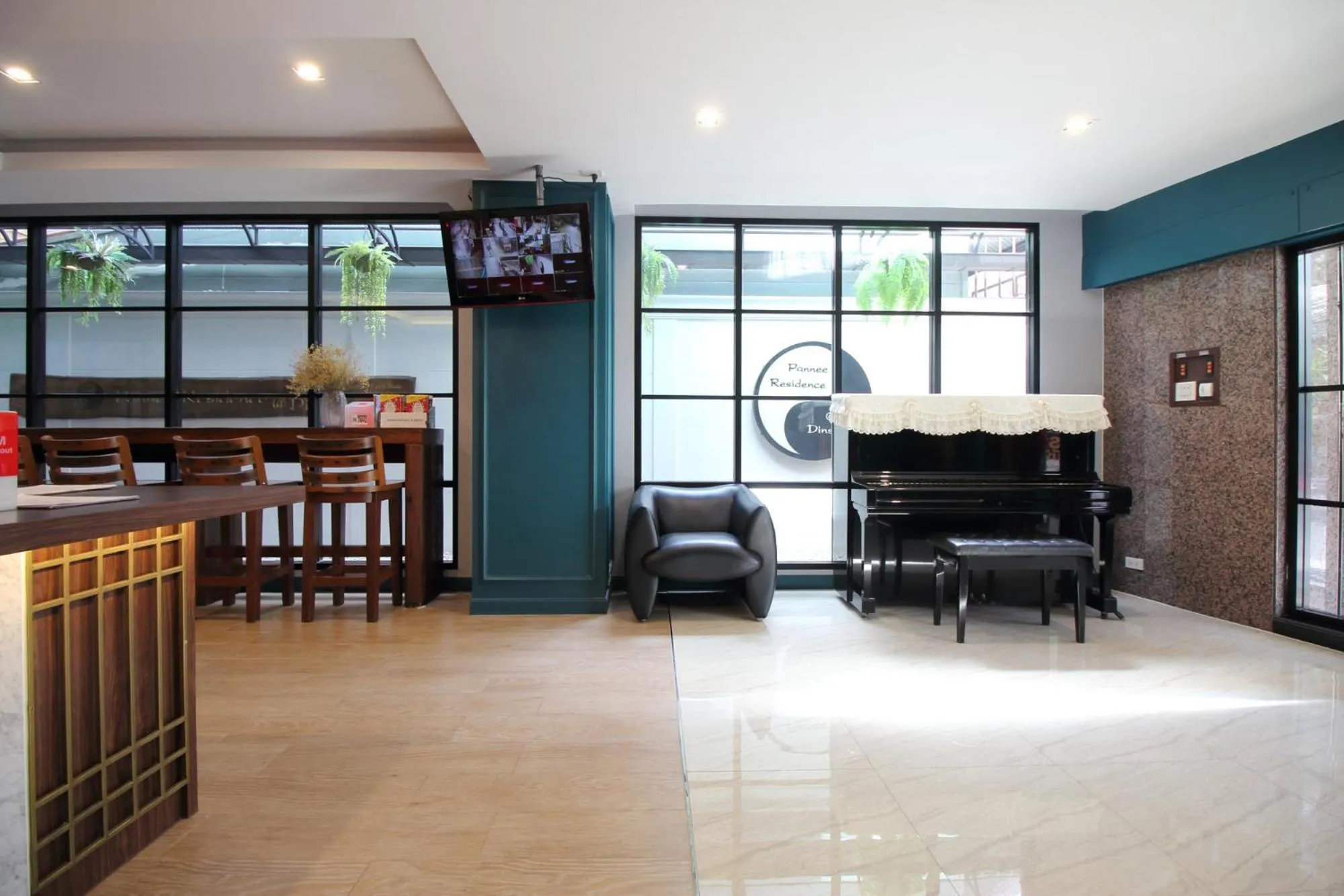 Seating area in Super OYO 484 Pannee Residence Khaosan Sha Plus