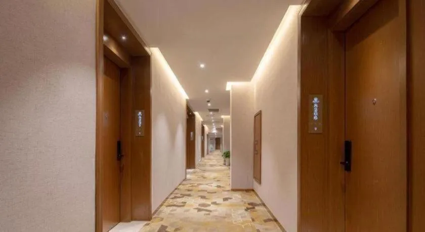 Hongqiao Pujue International Zhongshan Park Metro Station