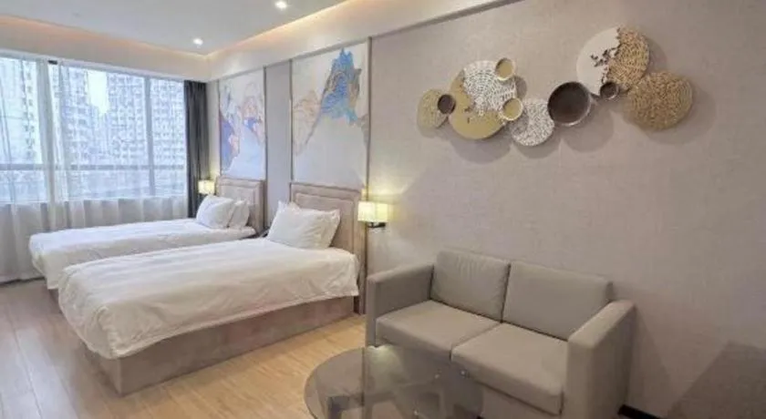 Bed in Hongqiao Pujue International Zhongshan Park Metro Station