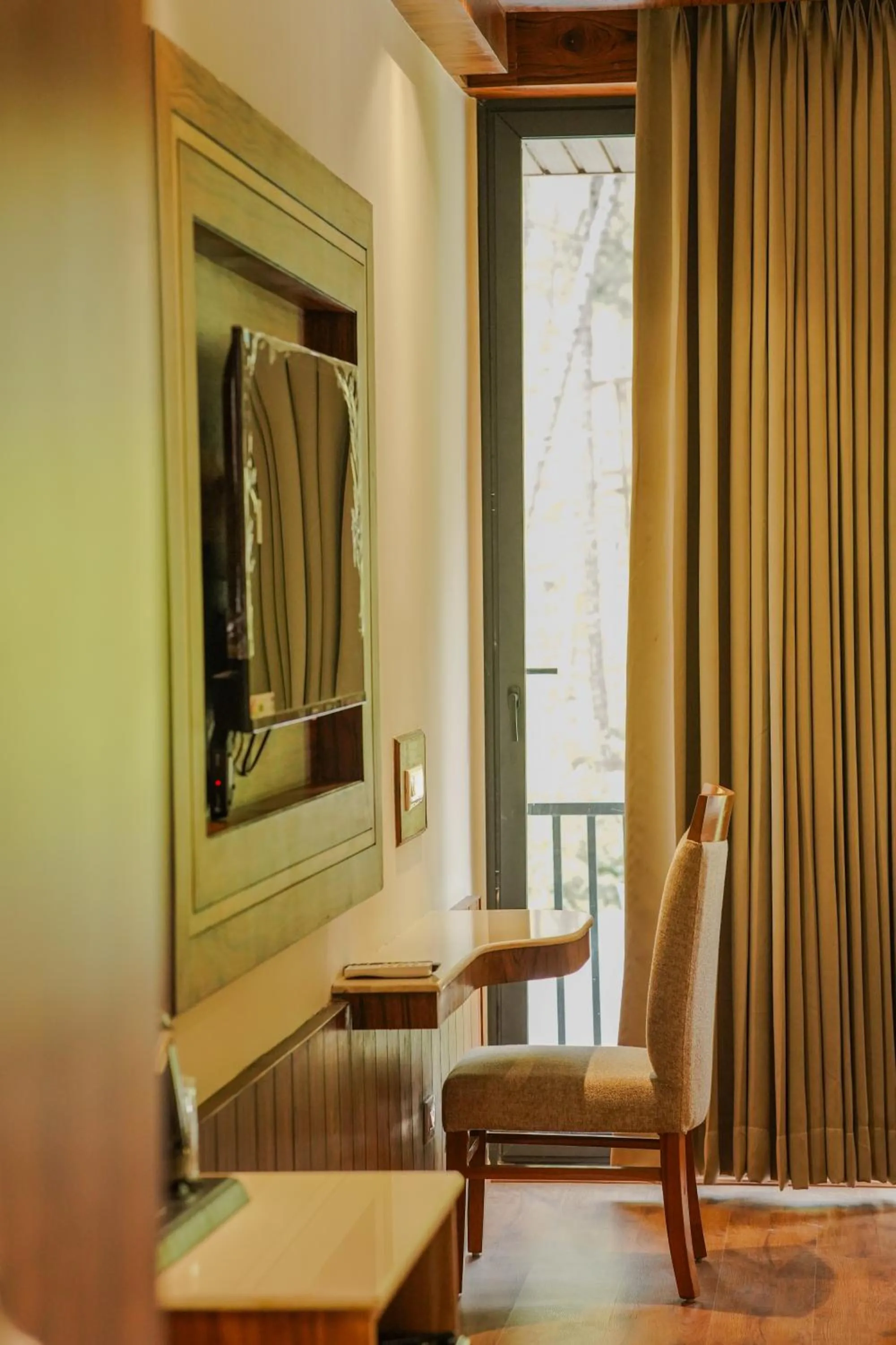 Living room in North Deodar Resort, Kasol