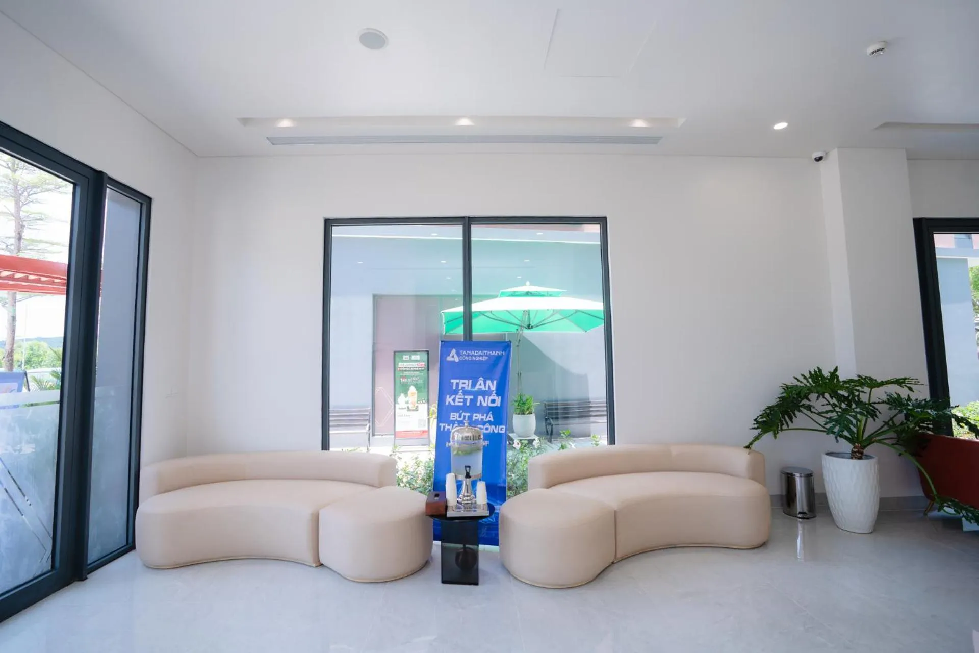 Living room in Mey Mansion Hotel Phu Quoc