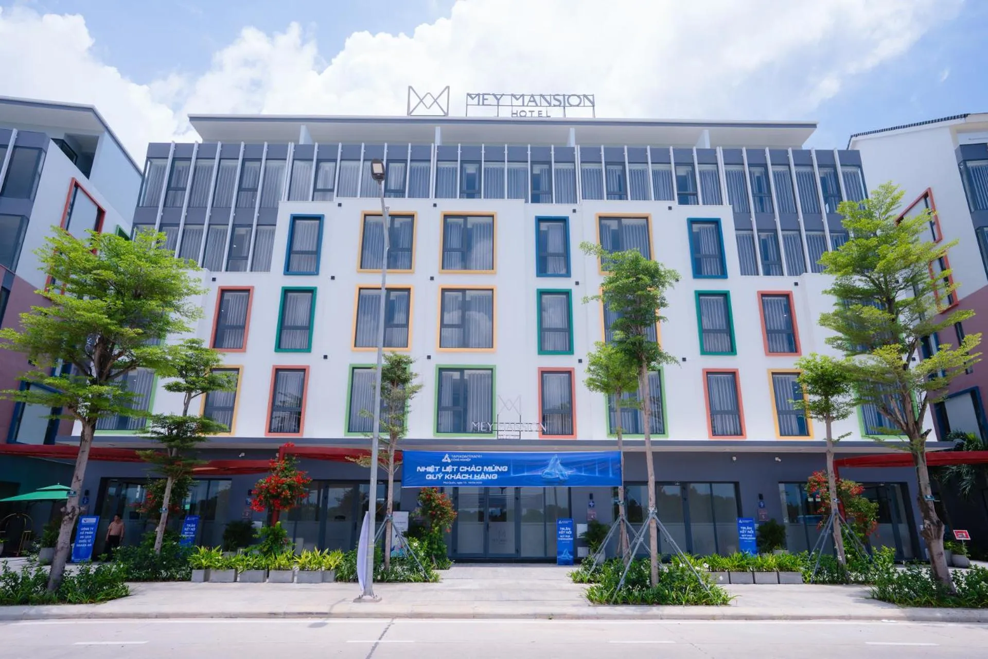 Property building in Mey Mansion Hotel Phu Quoc