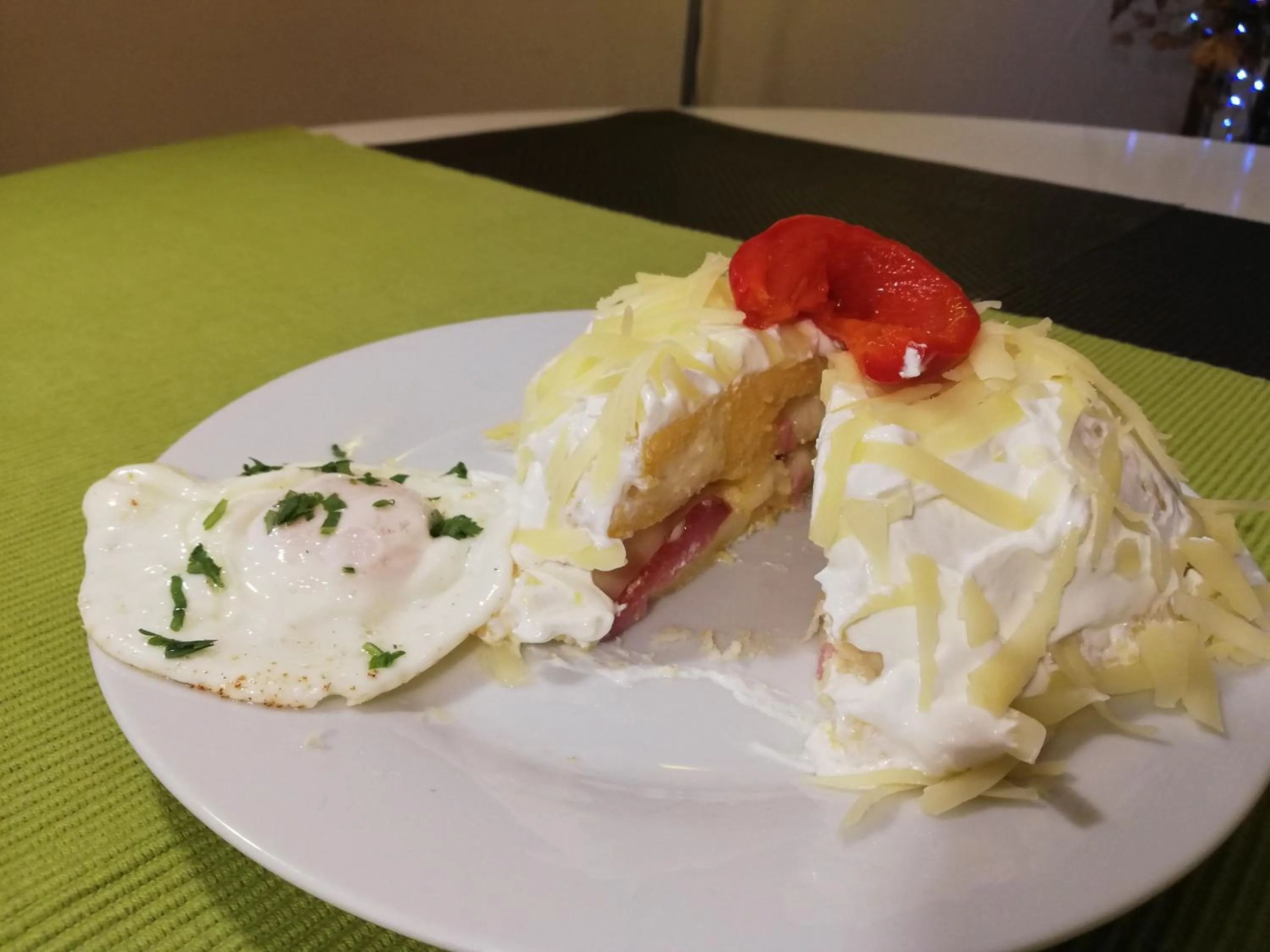 Food in Pensiunea Happy Inn