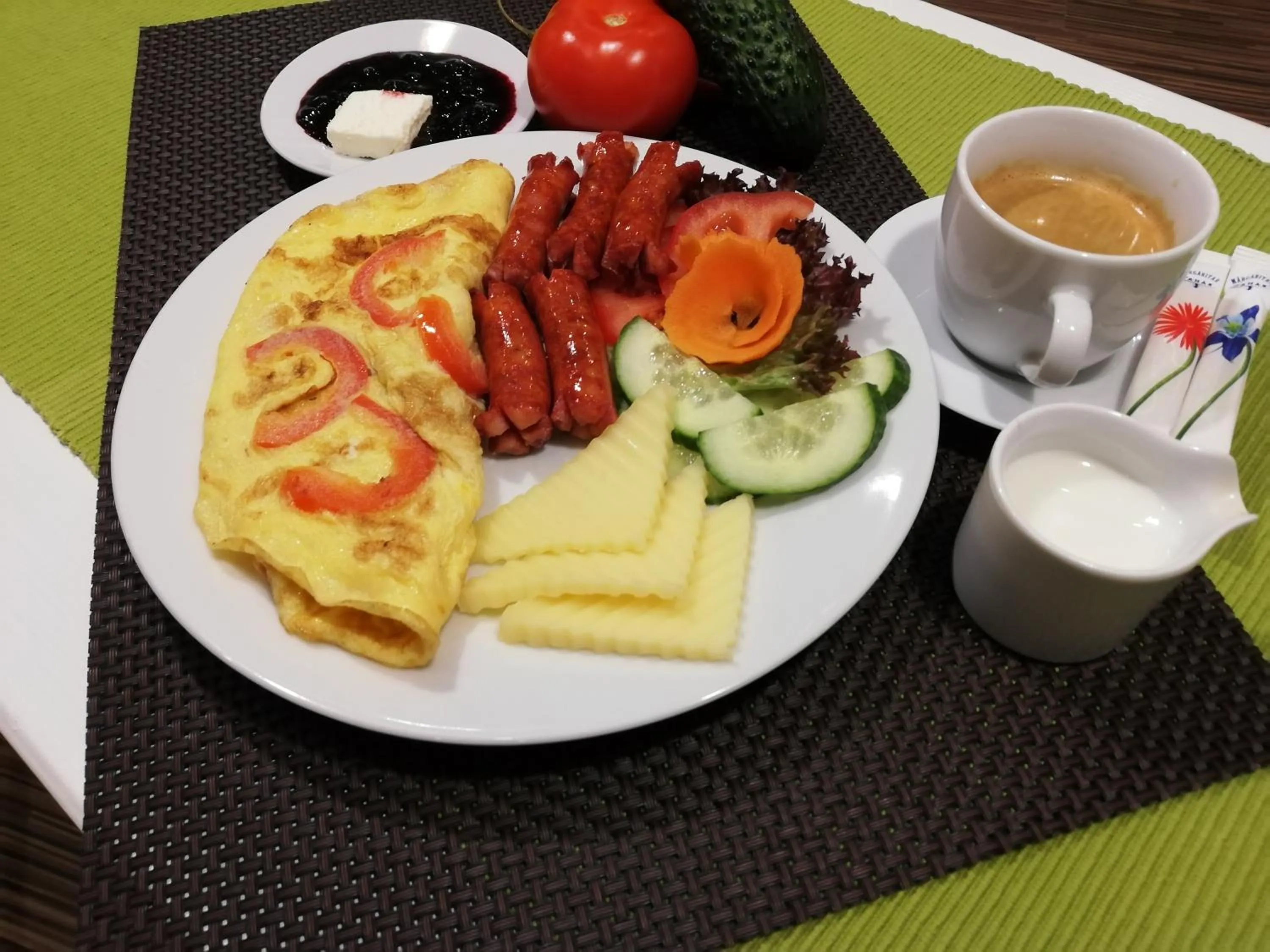 Breakfast in Pensiunea Happy Inn