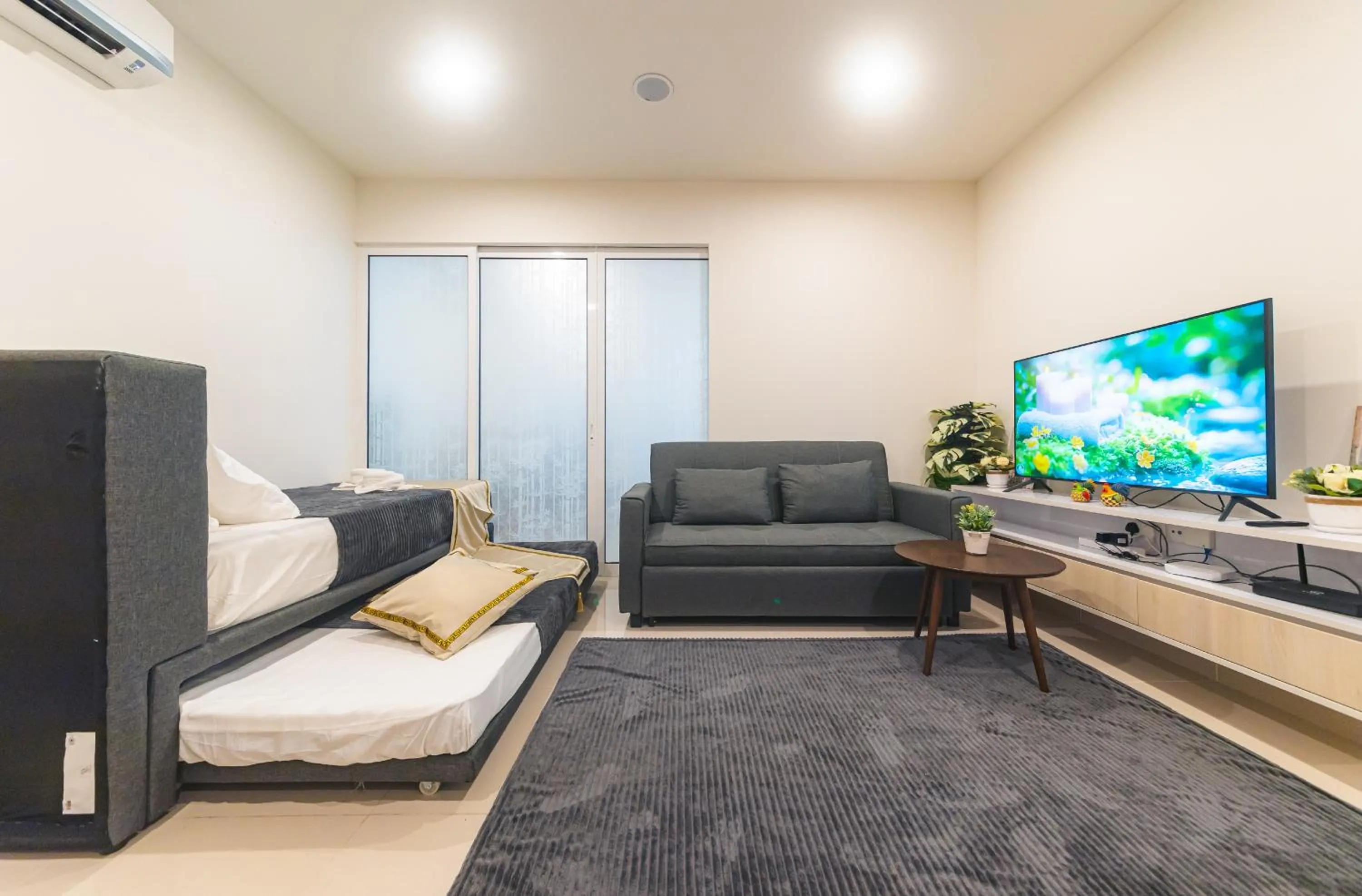 5StarPanda Seaview Suites at The Shore Kota Kinabalu