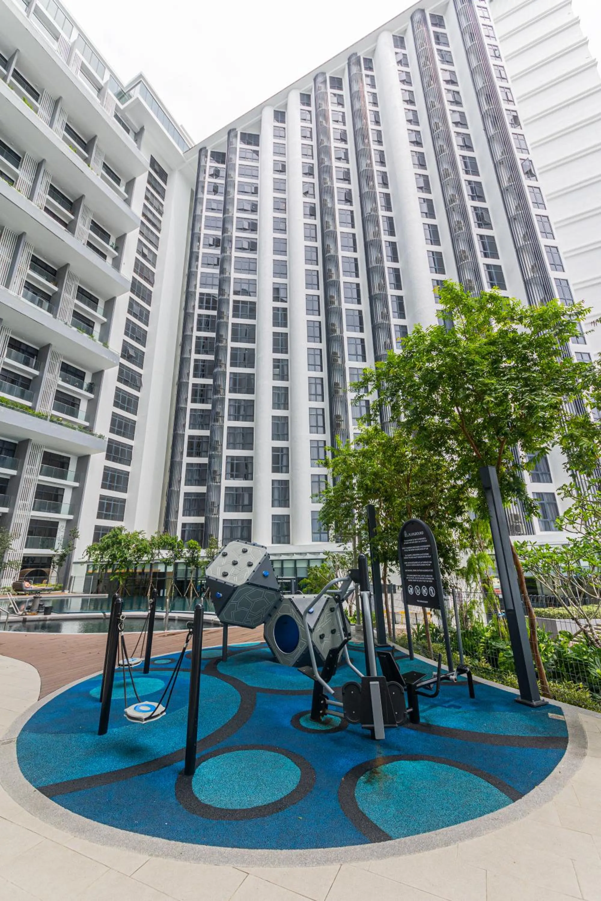 Property building in 5StarPanda Seaview Suites at The Shore Kota Kinabalu