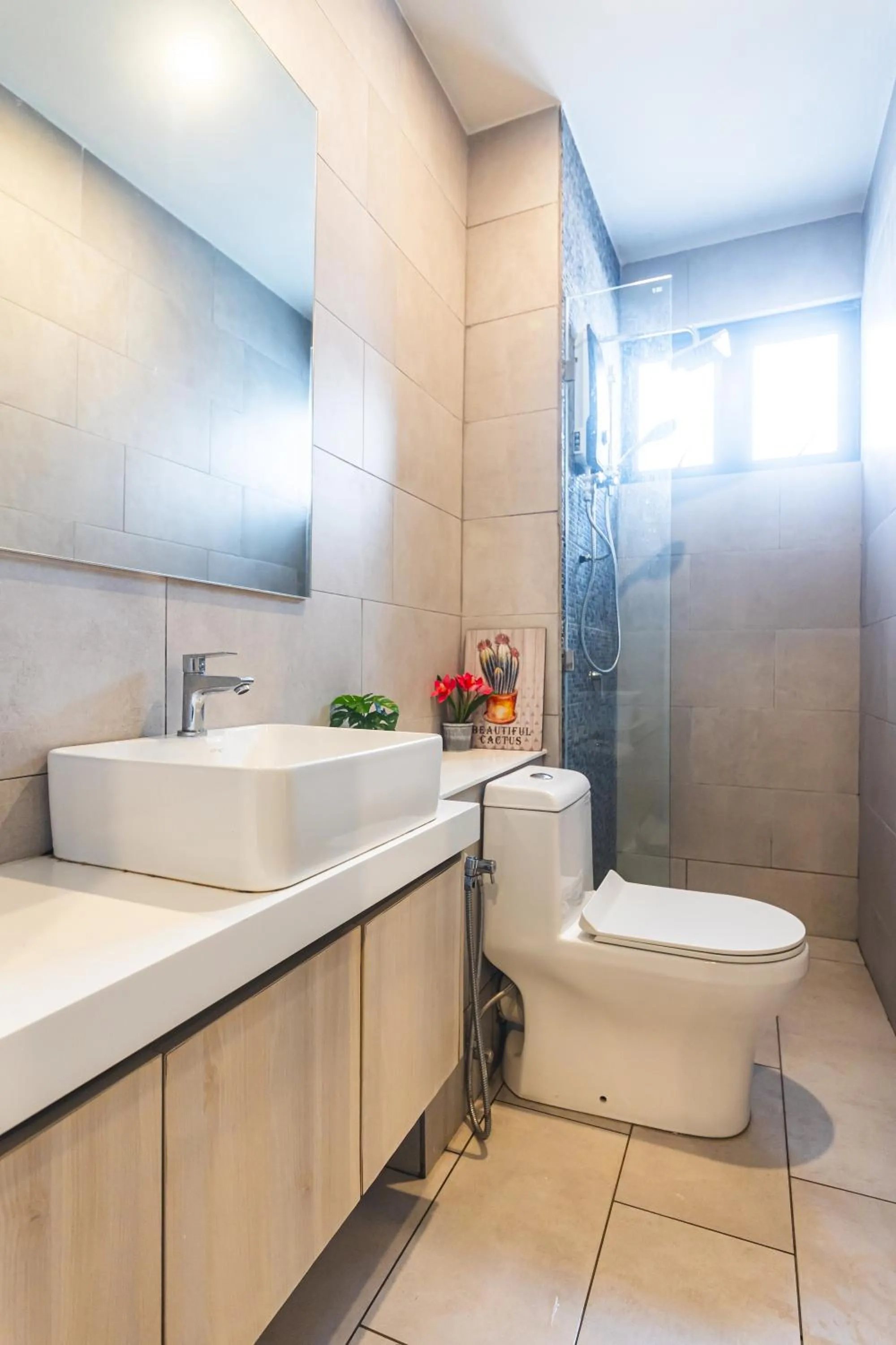 5StarPanda Seaview Suites at The Shore Kota Kinabalu