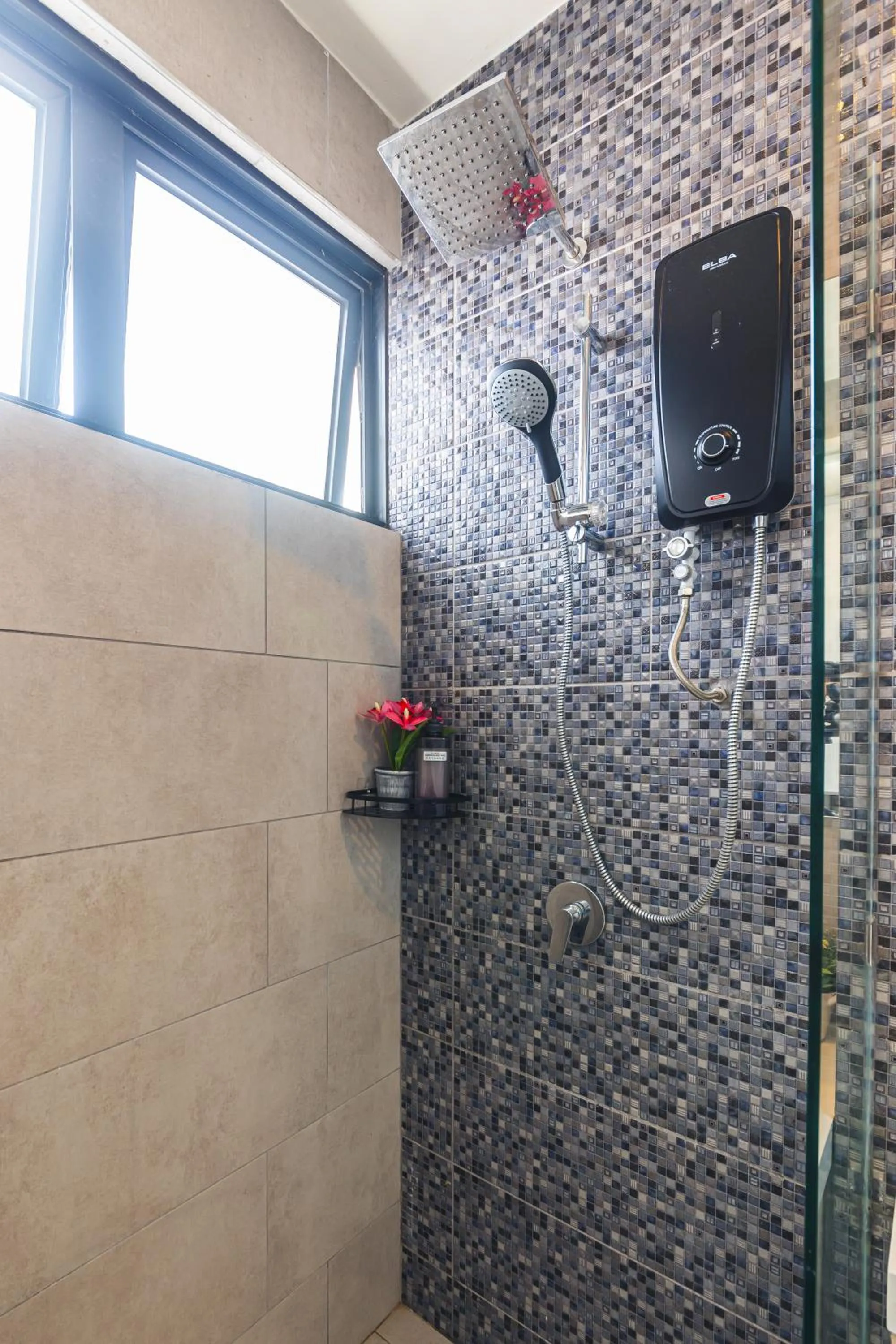 5StarPanda Seaview Suites at The Shore Kota Kinabalu