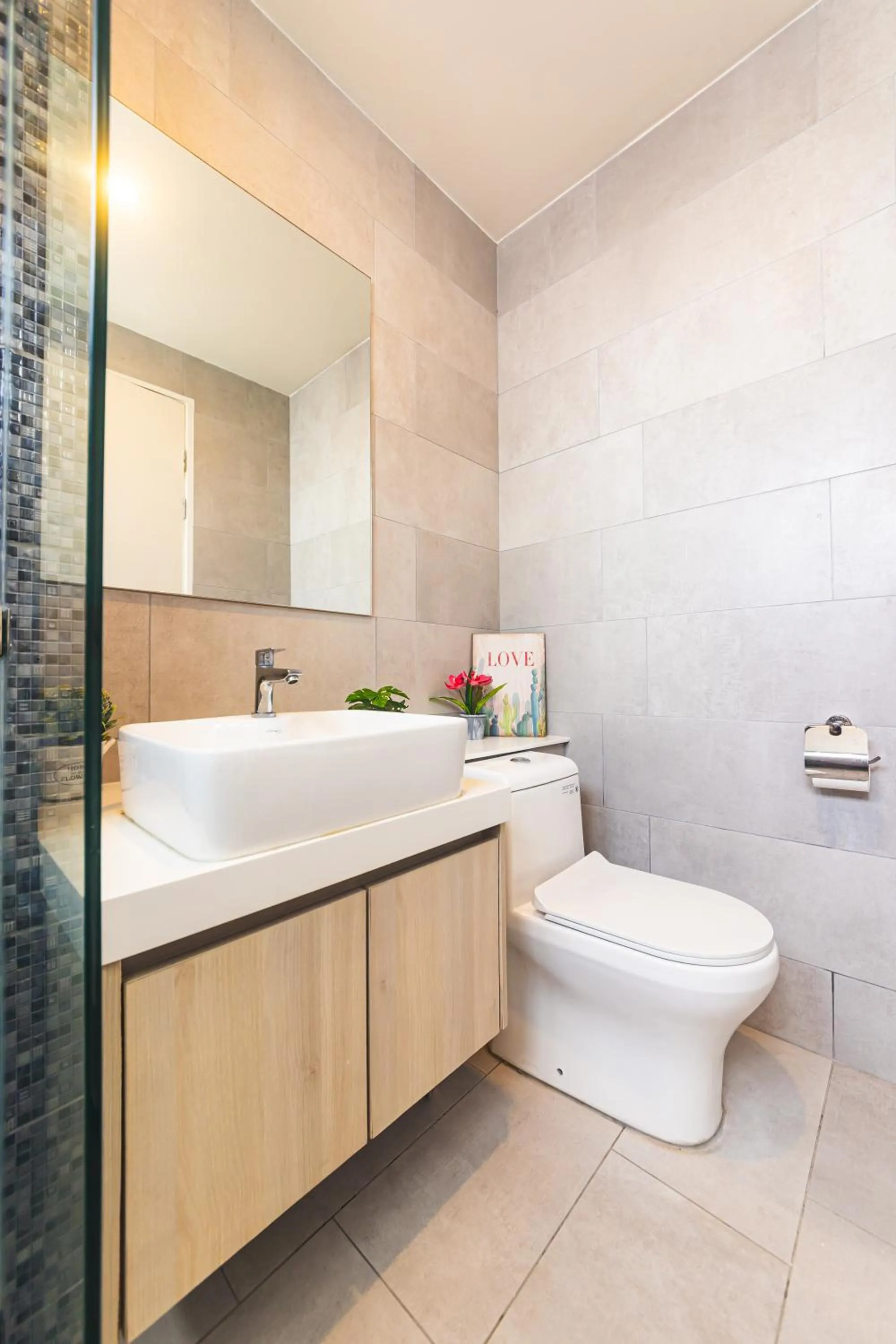 5StarPanda Seaview Suites at The Shore Kota Kinabalu