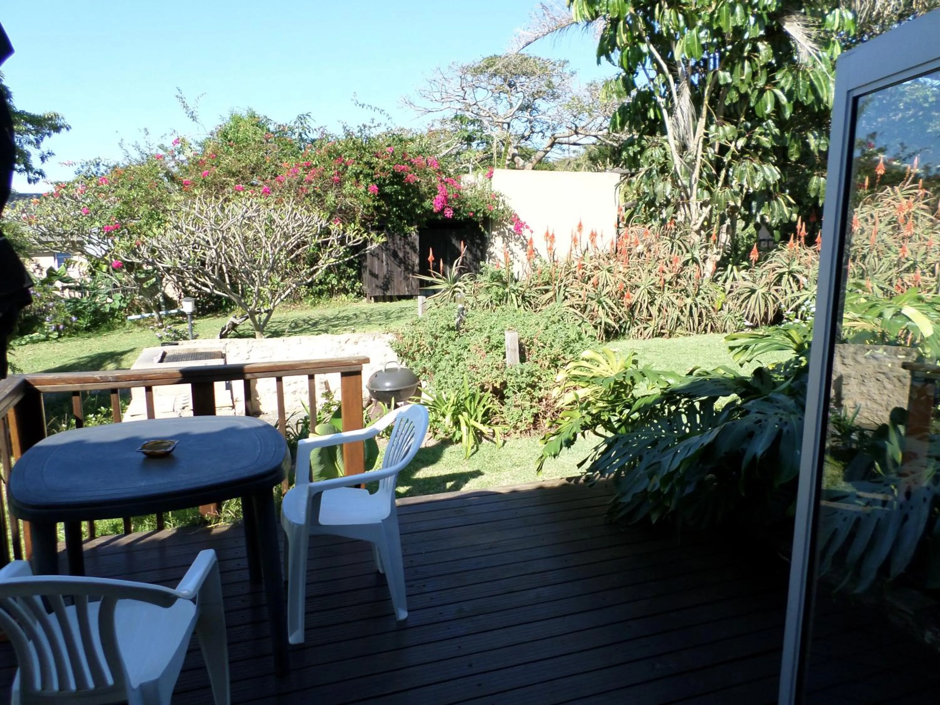 Patio in Geckos B&B and Self-catering