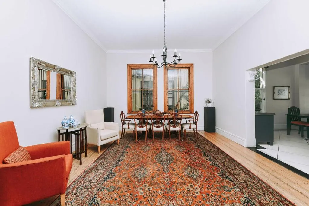 Seating area in Madeline Grove Bed & Breakfast