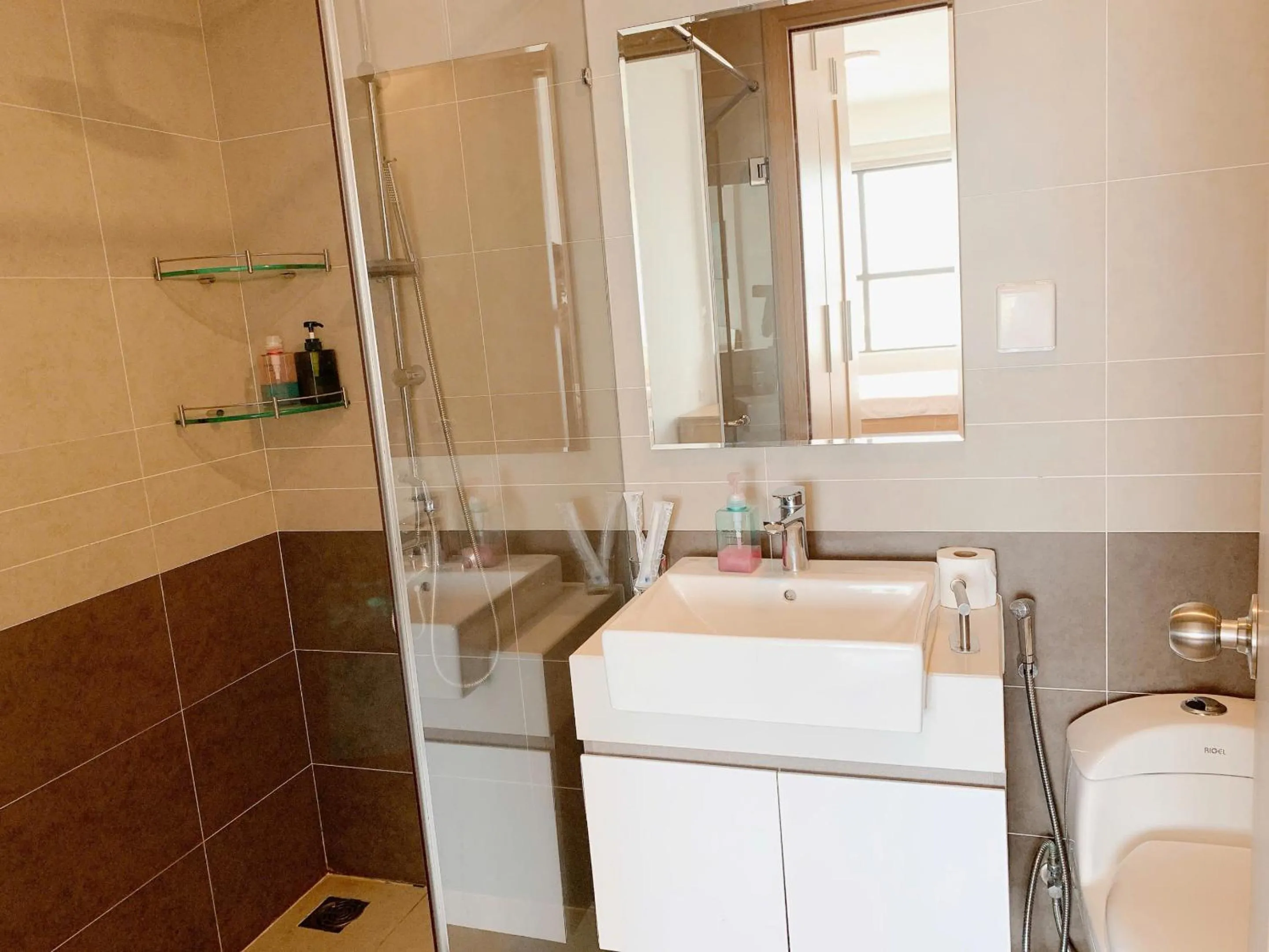 Shower in The Sun Avenue Serviced Apartment