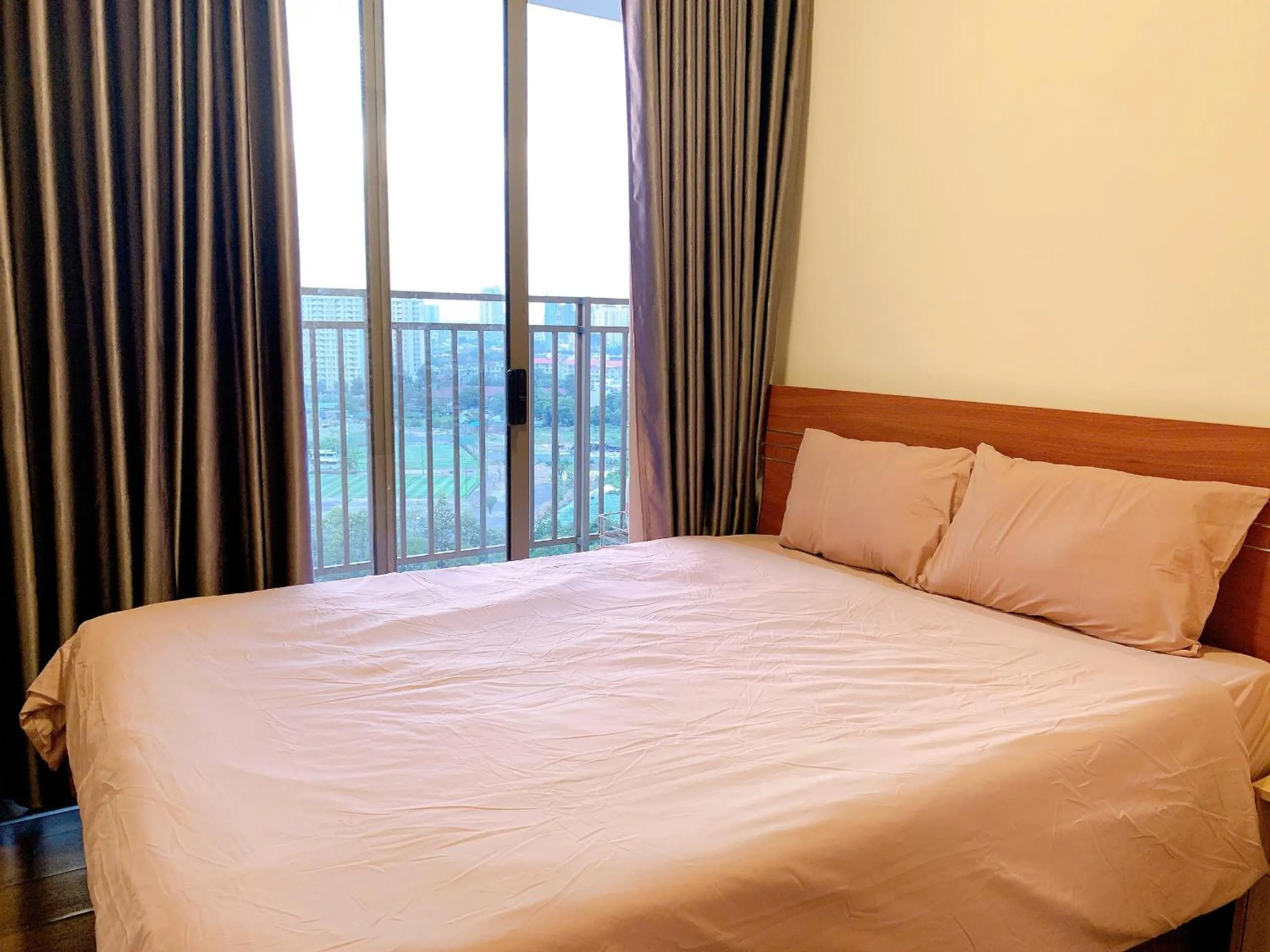 Bed in The Sun Avenue Serviced Apartment
