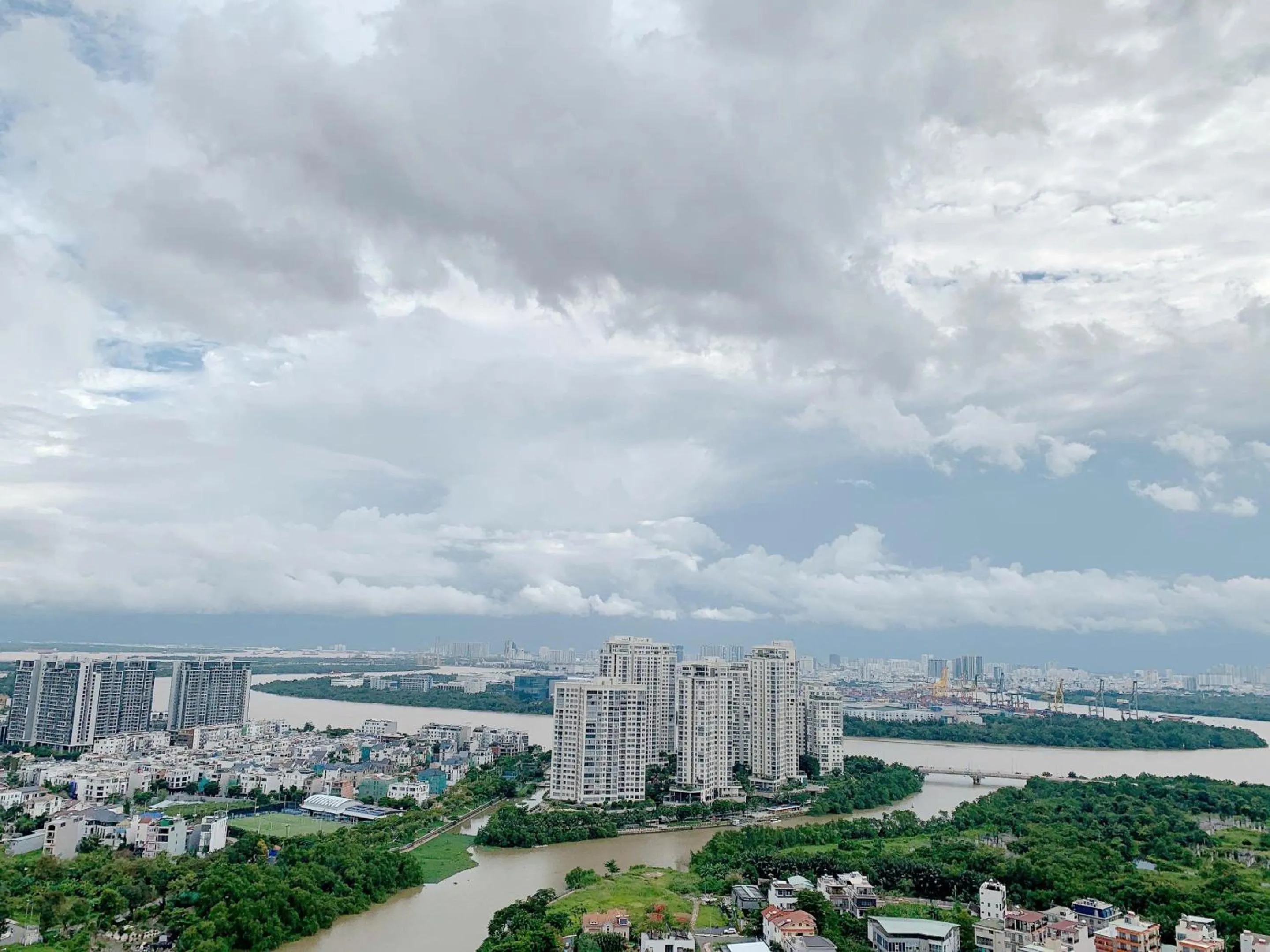 Day in The Sun Avenue Serviced Apartment