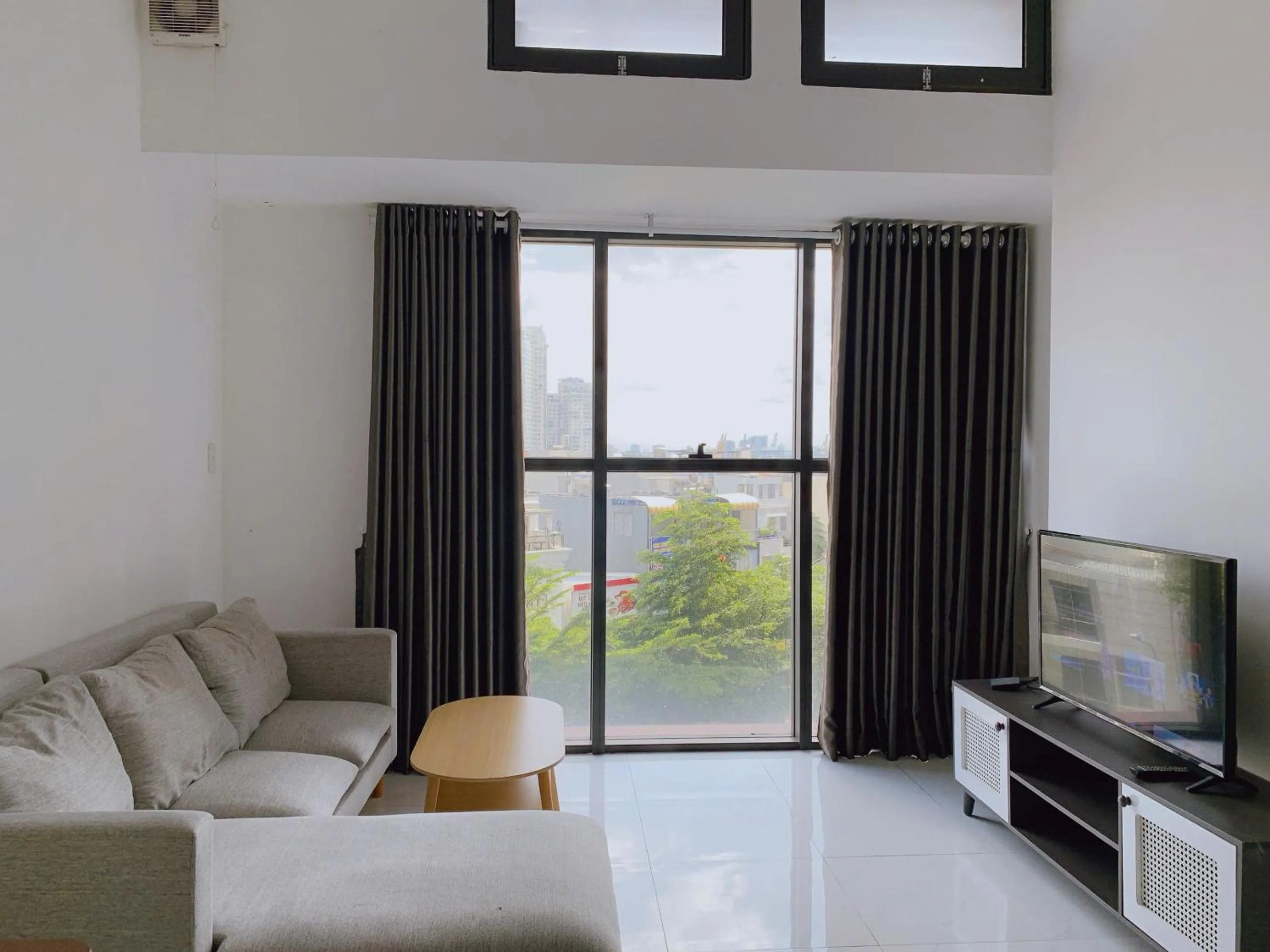 TV and multimedia in The Sun Avenue Serviced Apartment