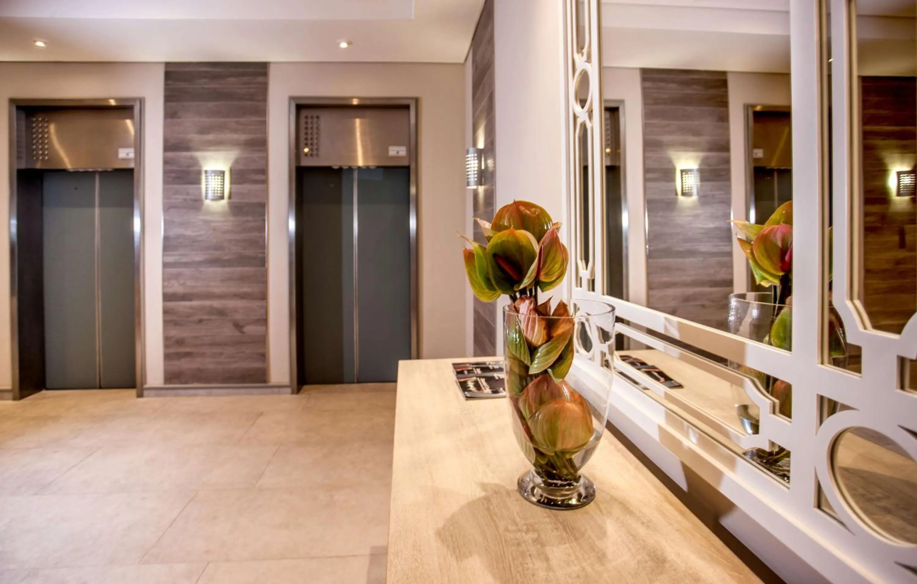 Lobby or reception in Garden Court South Beach