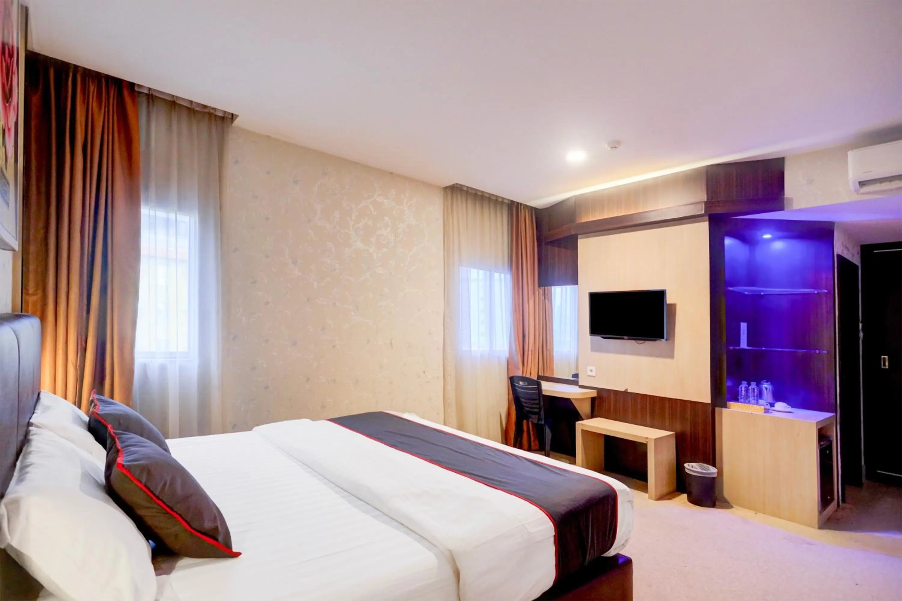 Bedroom, Bed in Townhouse Oak Batam near Grand Batam Mall formerly Lucky Star Hotel