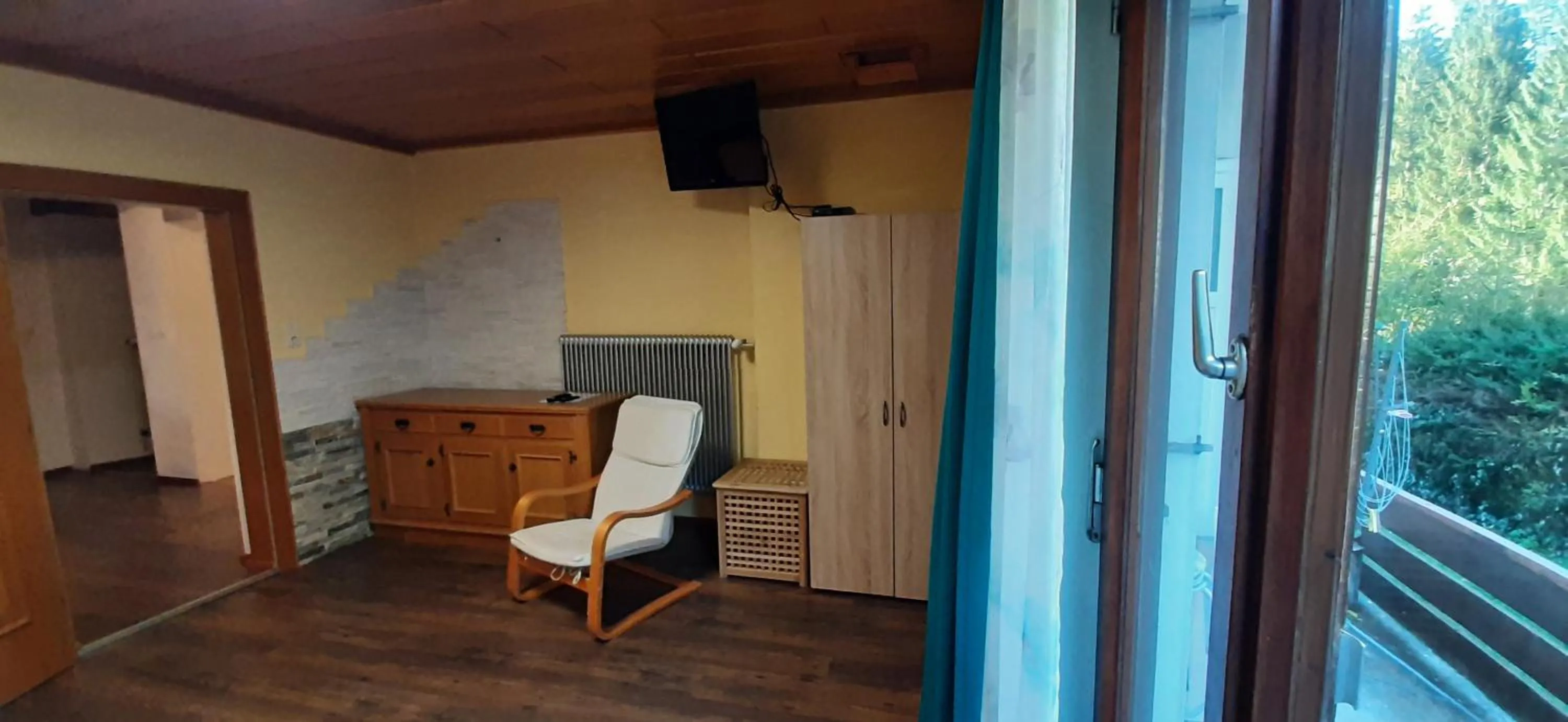 Photo of the whole room in Haus Sieben - Singer Lydia