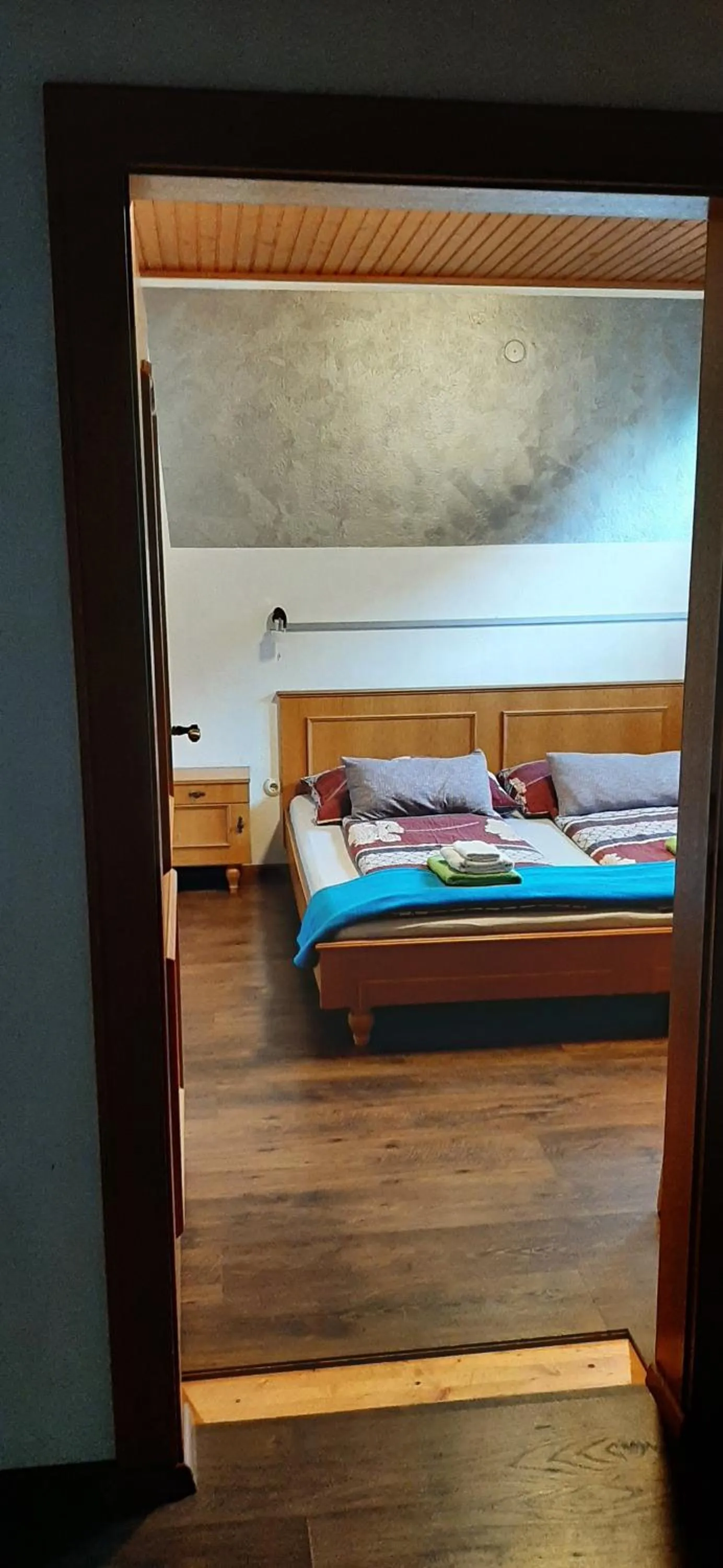 Bedroom, Bed in Haus Sieben - Singer Lydia