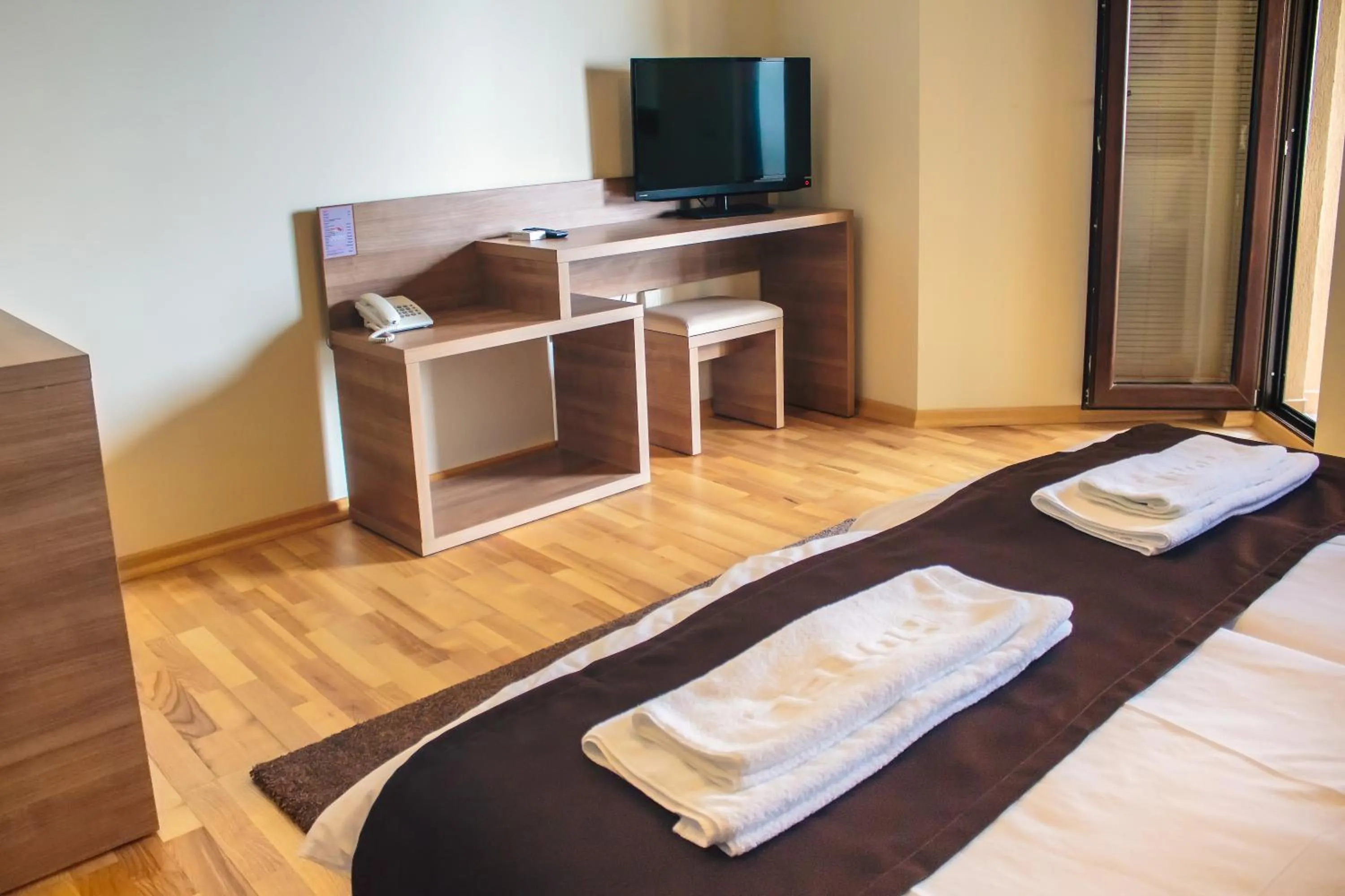 Photo of the whole room in Park Lakeside Ohrid