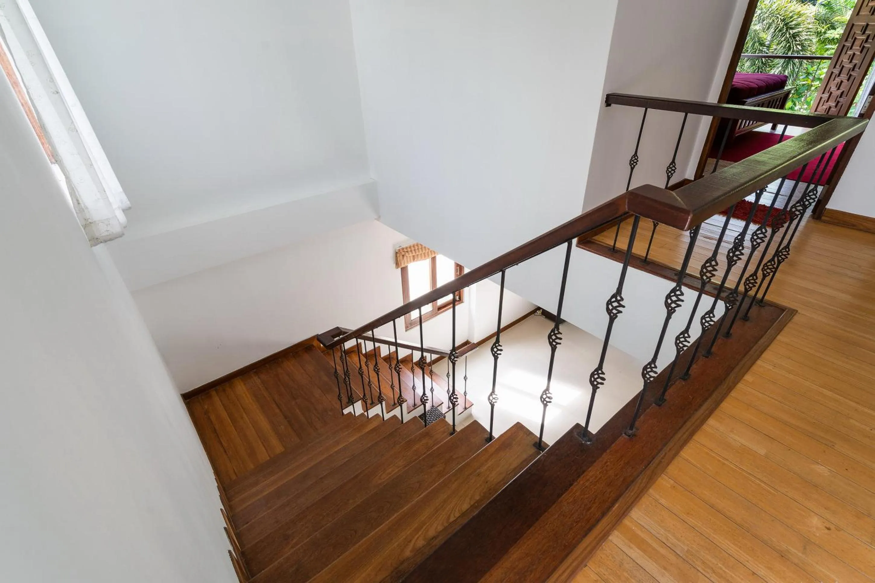 Photo of the whole room in Villa Whitney