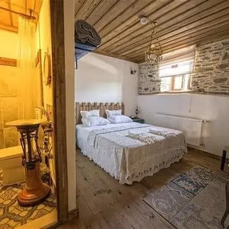 Birgi Hotel Saliha Hanim Tas Konak