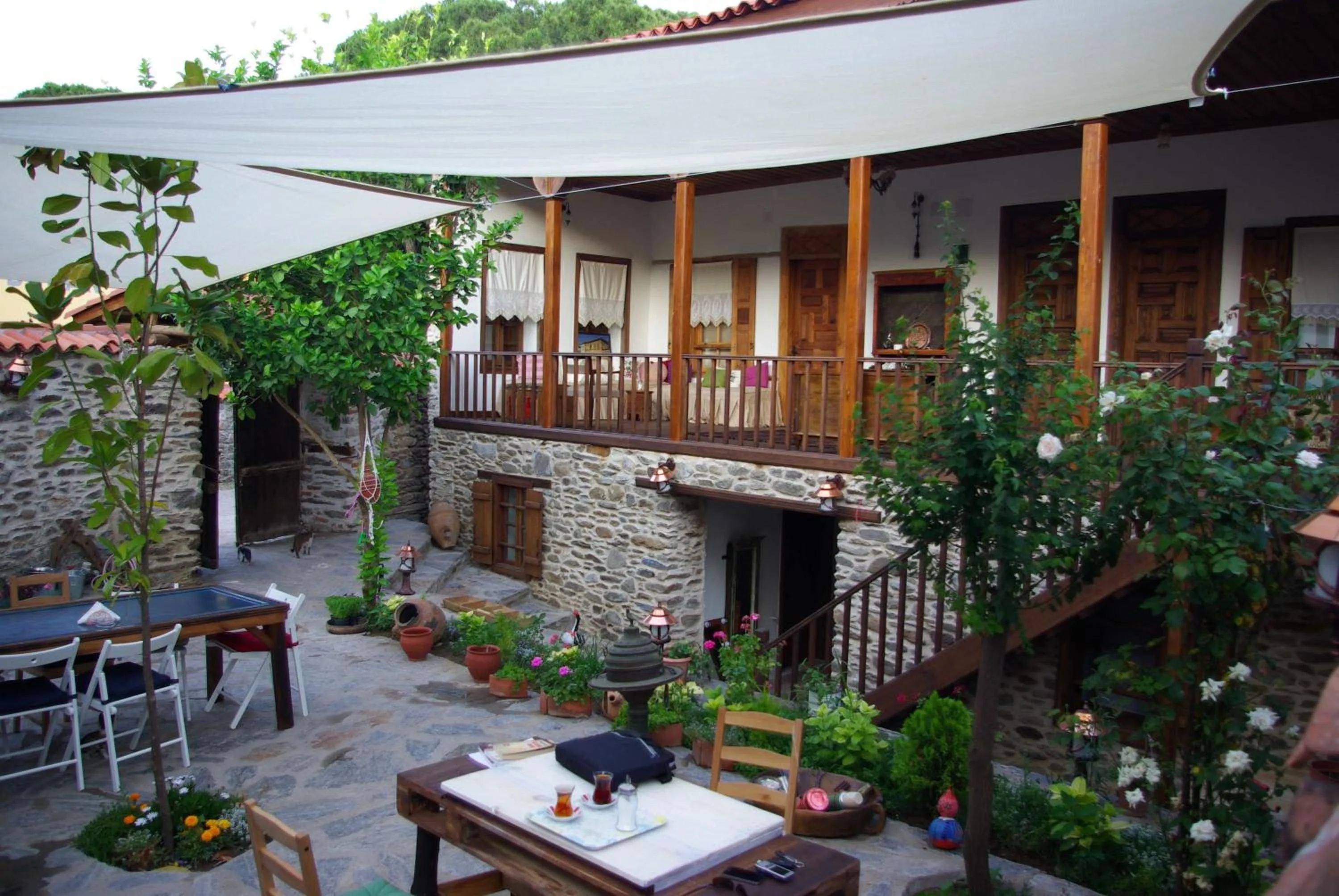 Garden in Birgi Hotel Saliha Hanim Tas Konak