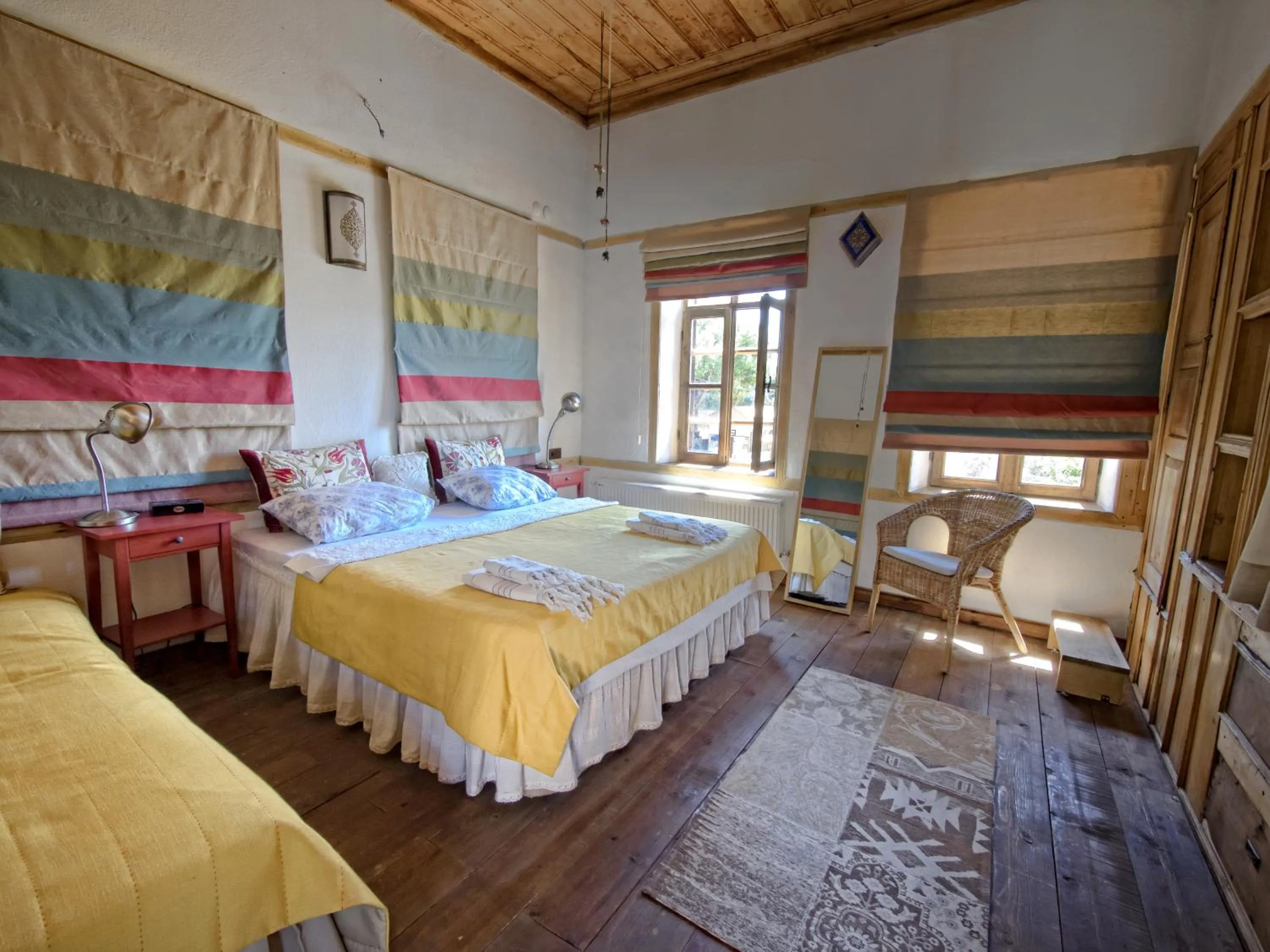 Photo of the whole room in Birgi Hotel Saliha Hanim Tas Konak