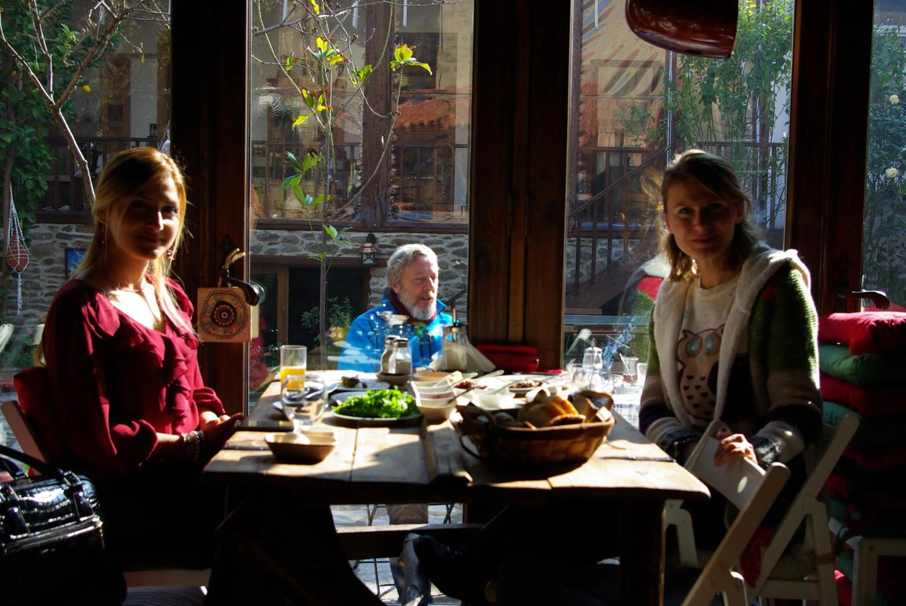 Restaurant/places to eat in Birgi Hotel Saliha Hanim Tas Konak