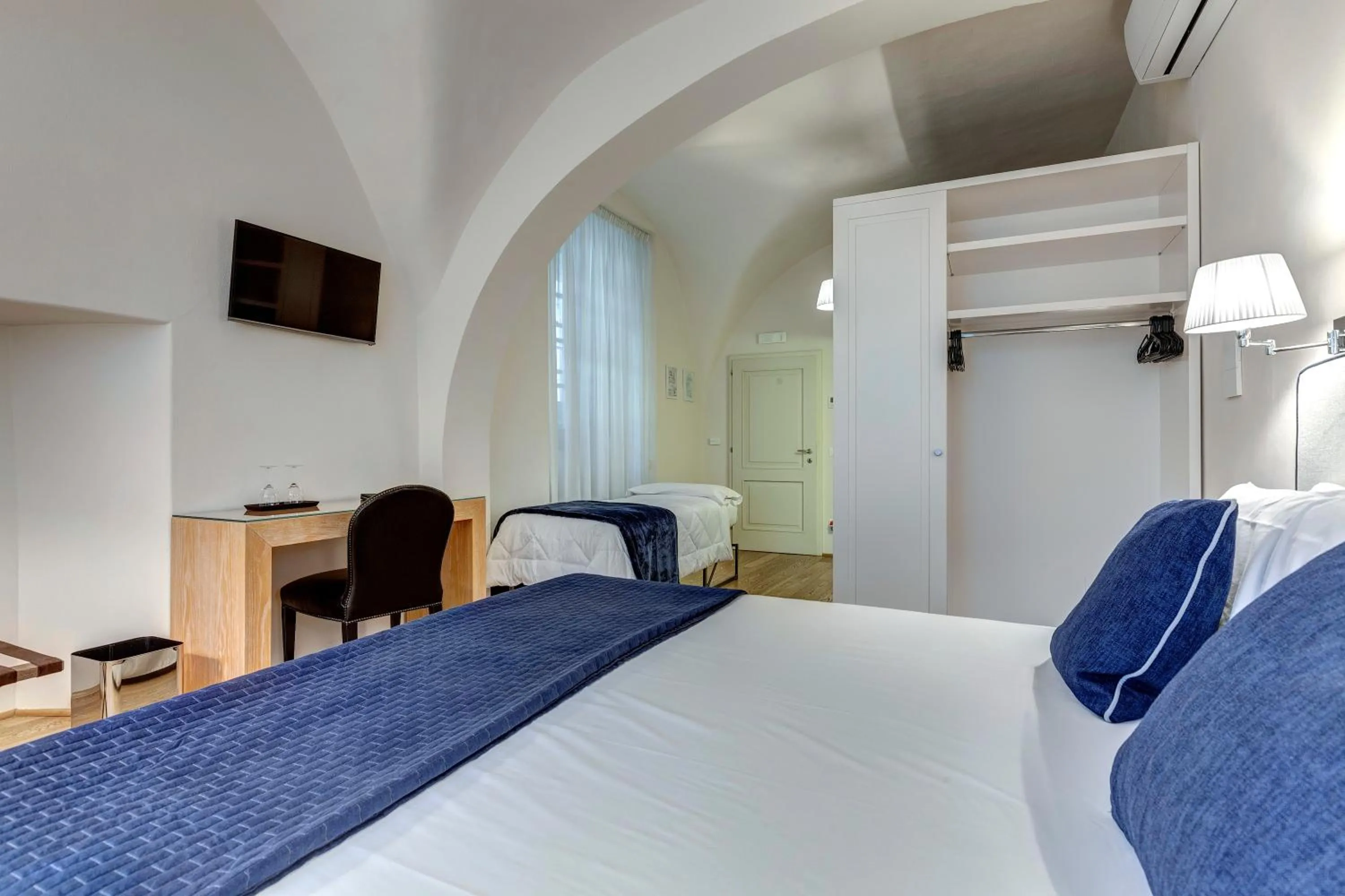 Bedroom, Bed in B&B Dell'Olio