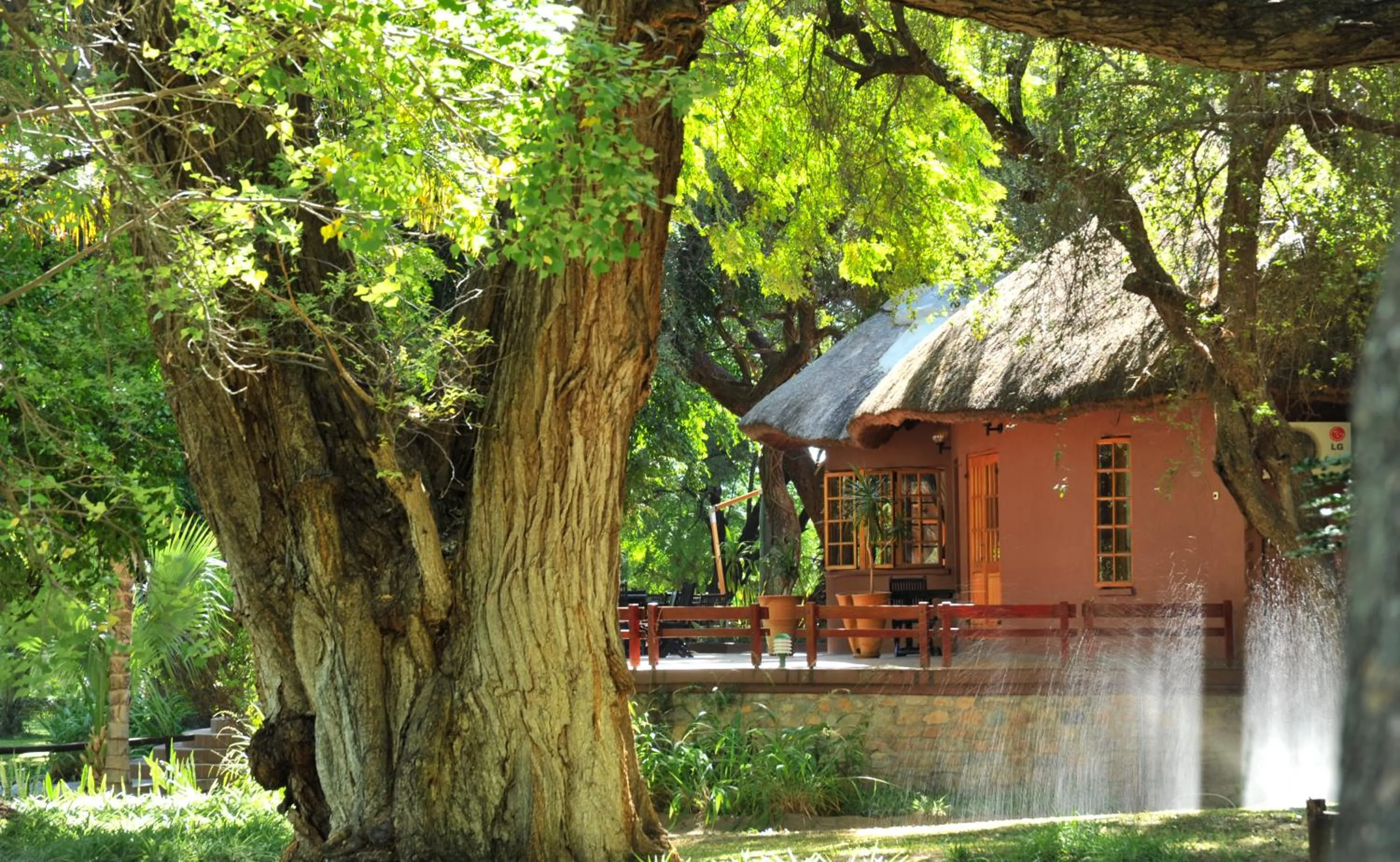 Facade/entrance in Cresta Marang Gardens Hotel