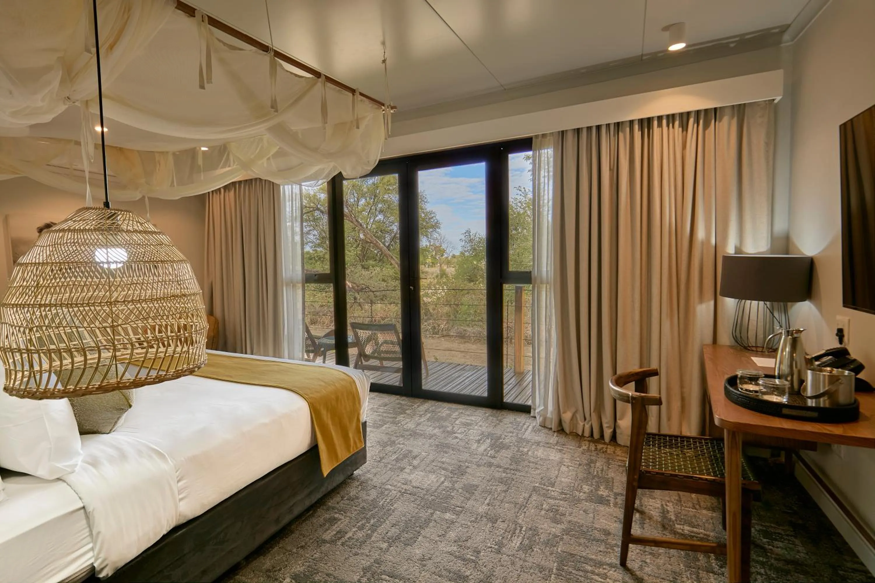 Bed in Cresta Marang Gardens Hotel