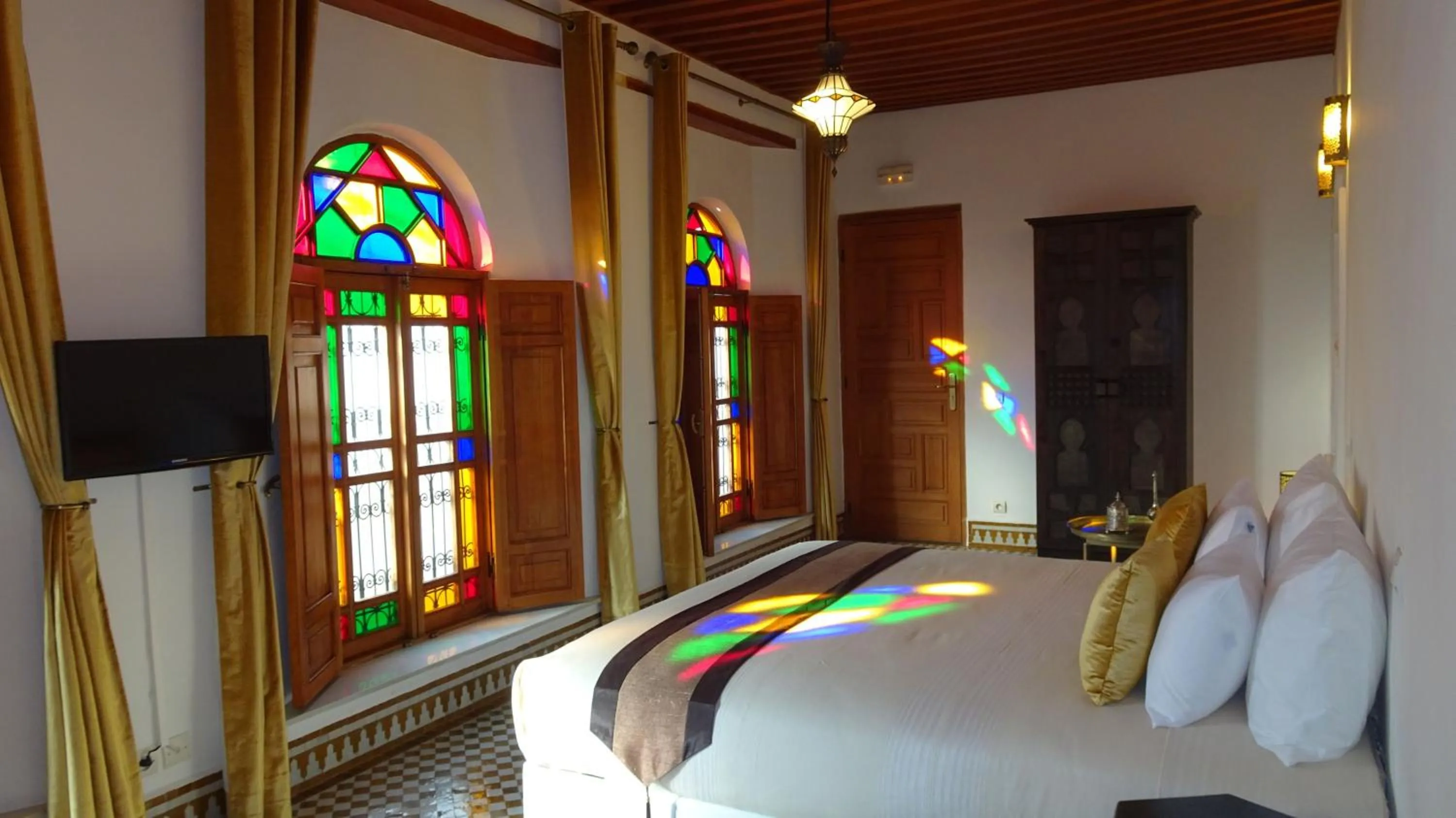 Photo of the whole room, Bed in Riad Sabah
