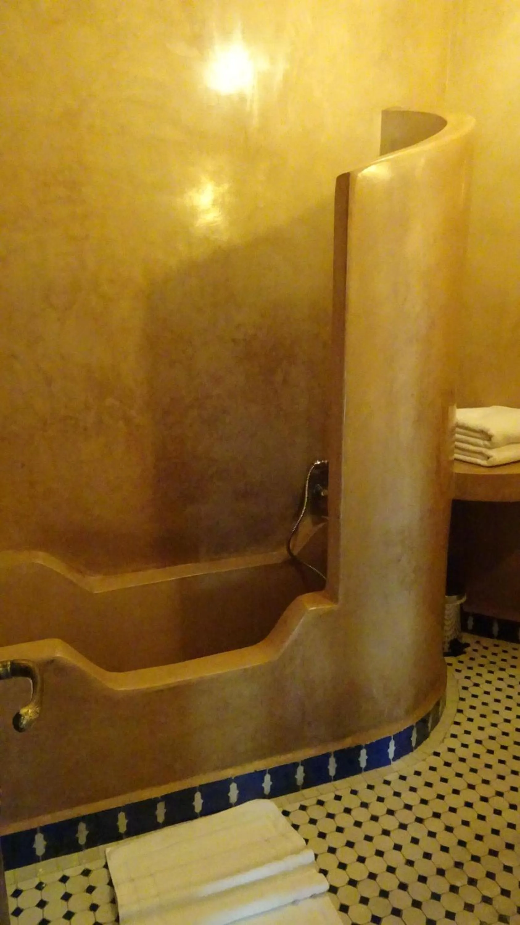 Hot Tub in Riad Sabah