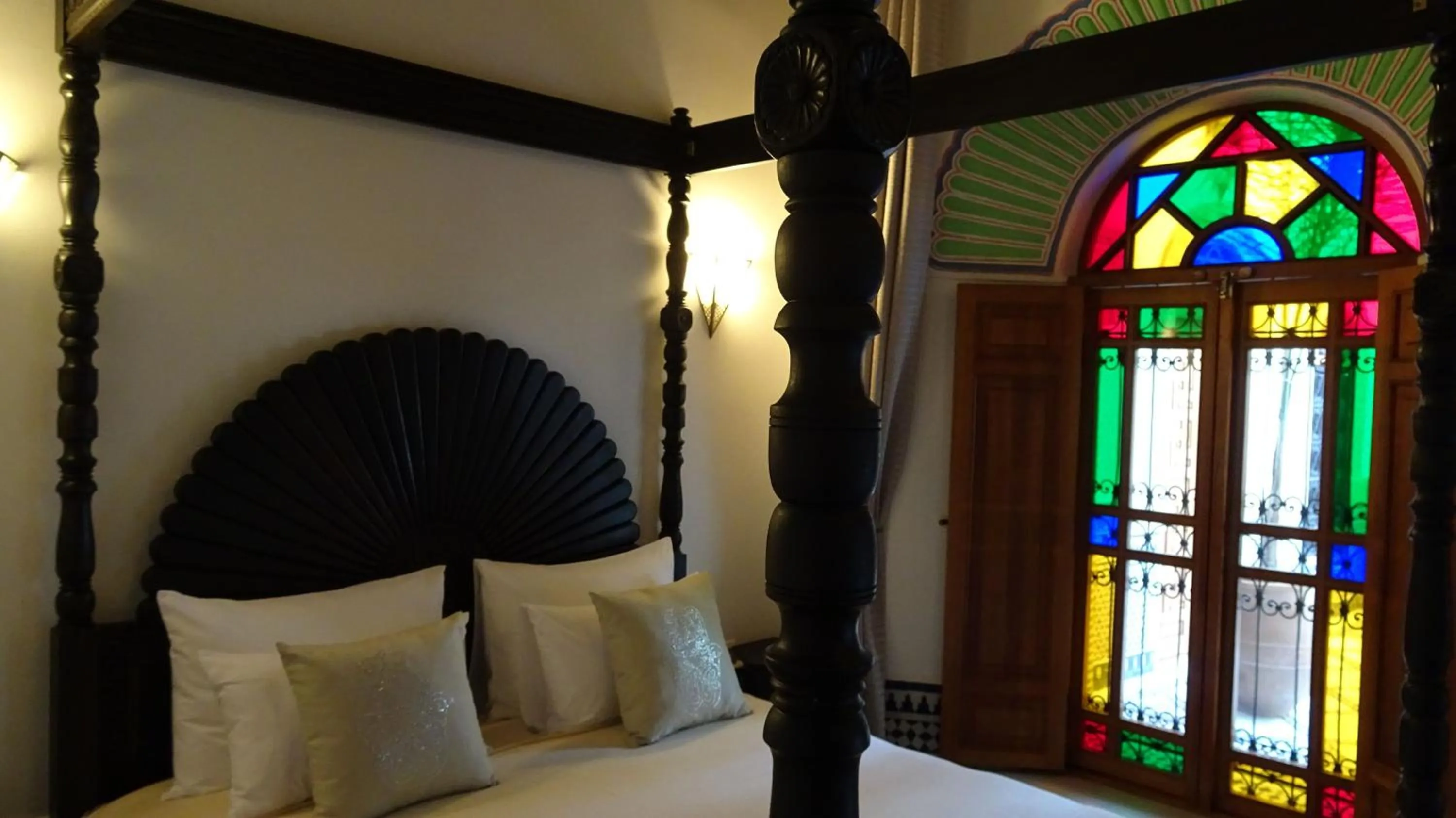 Decorative detail, Bed in Riad Sabah