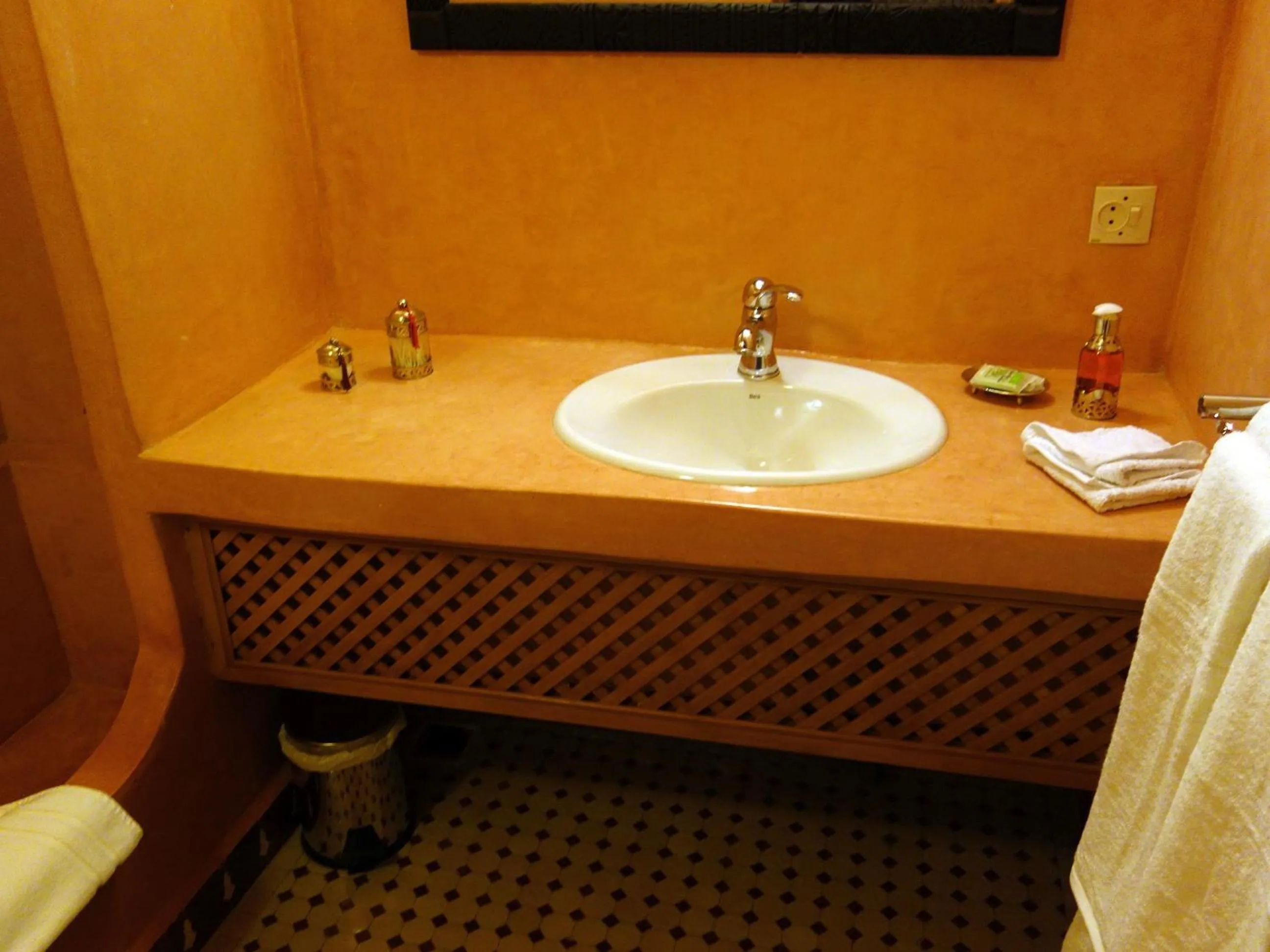 Decorative detail in Riad Sabah