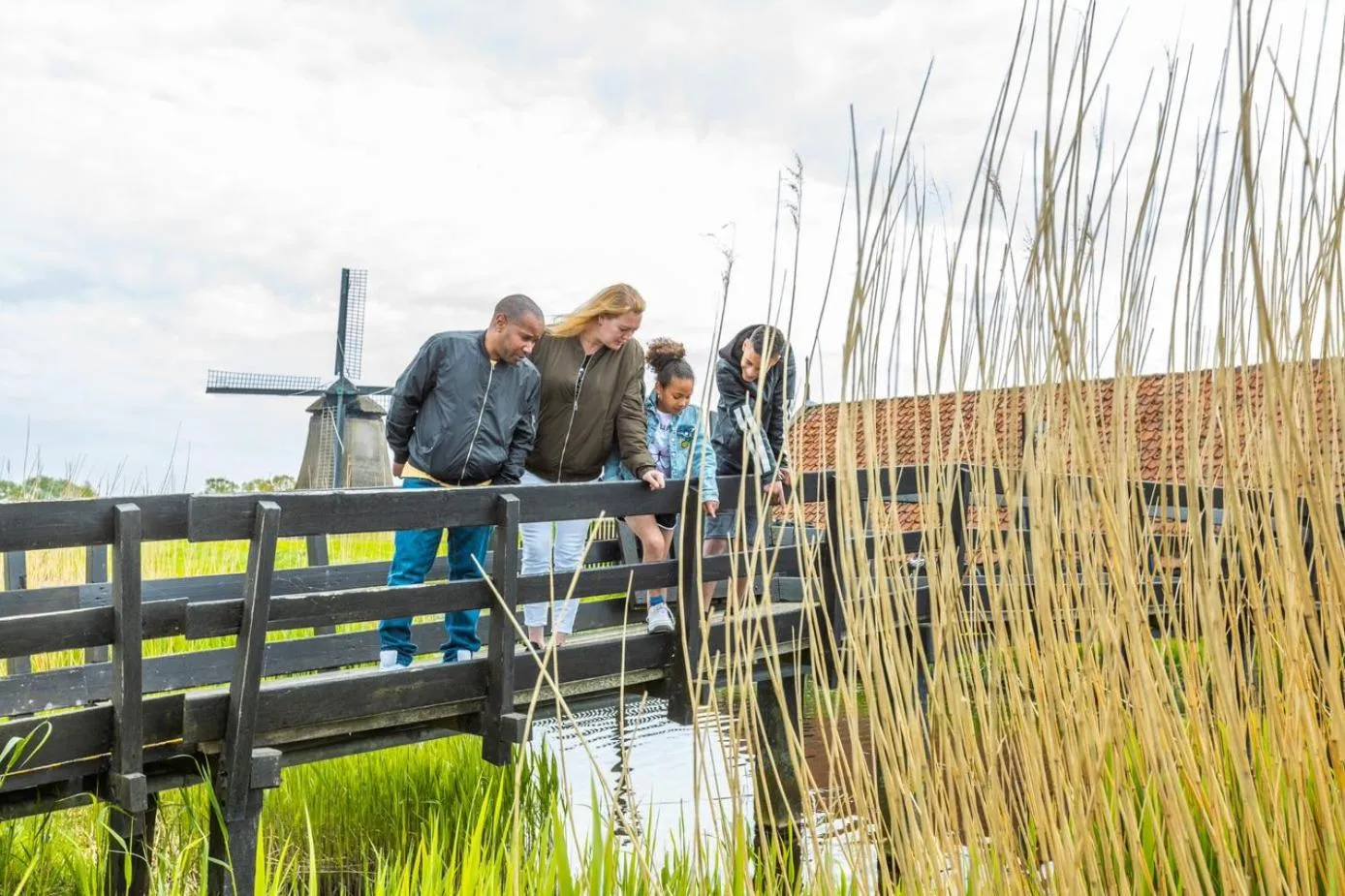 People in EuroParcs Molengroet