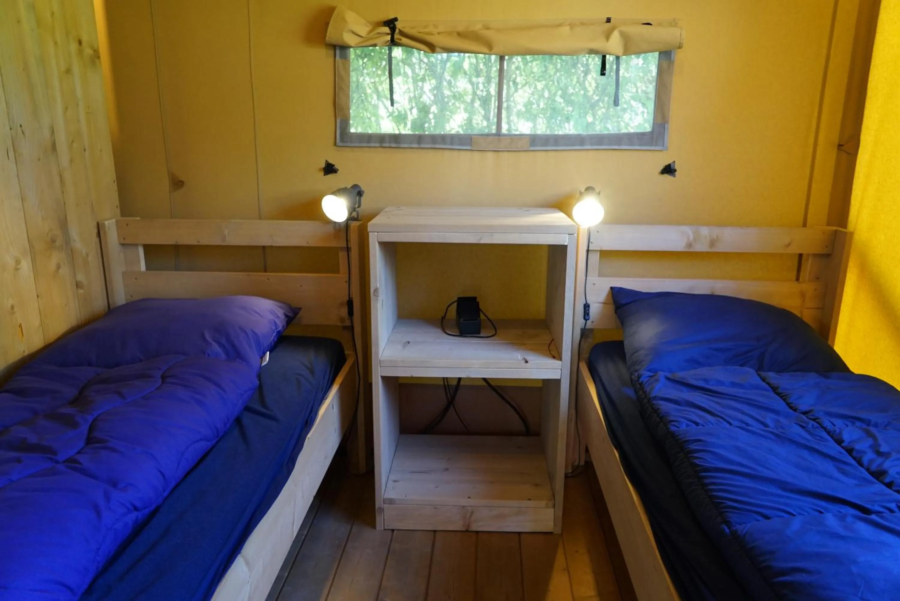 Bed in EuroParcs Molengroet