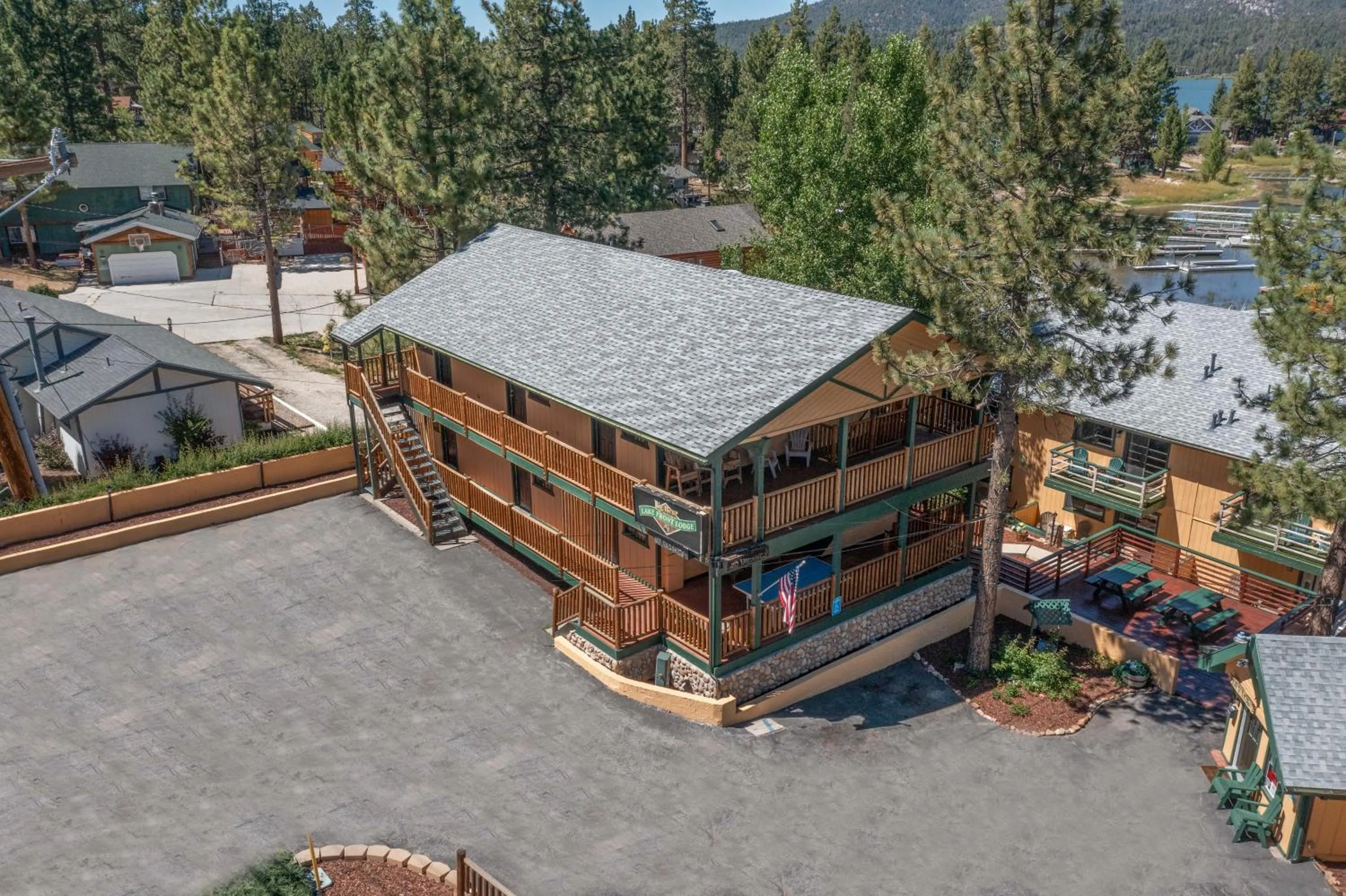 Property building in Big Bear Lakefront Lodge