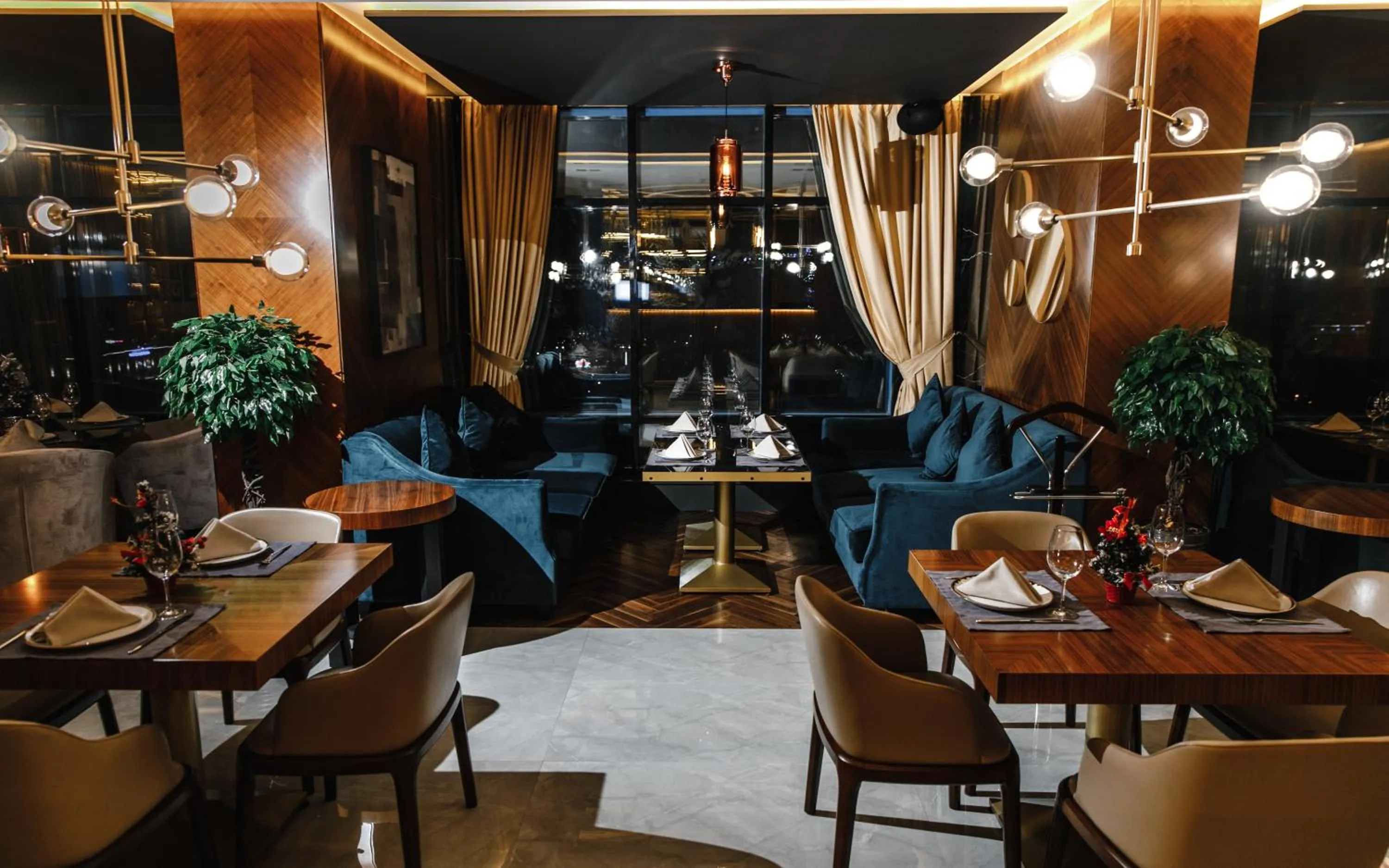 Restaurant/places to eat in Hotel Сomplex Irtysh