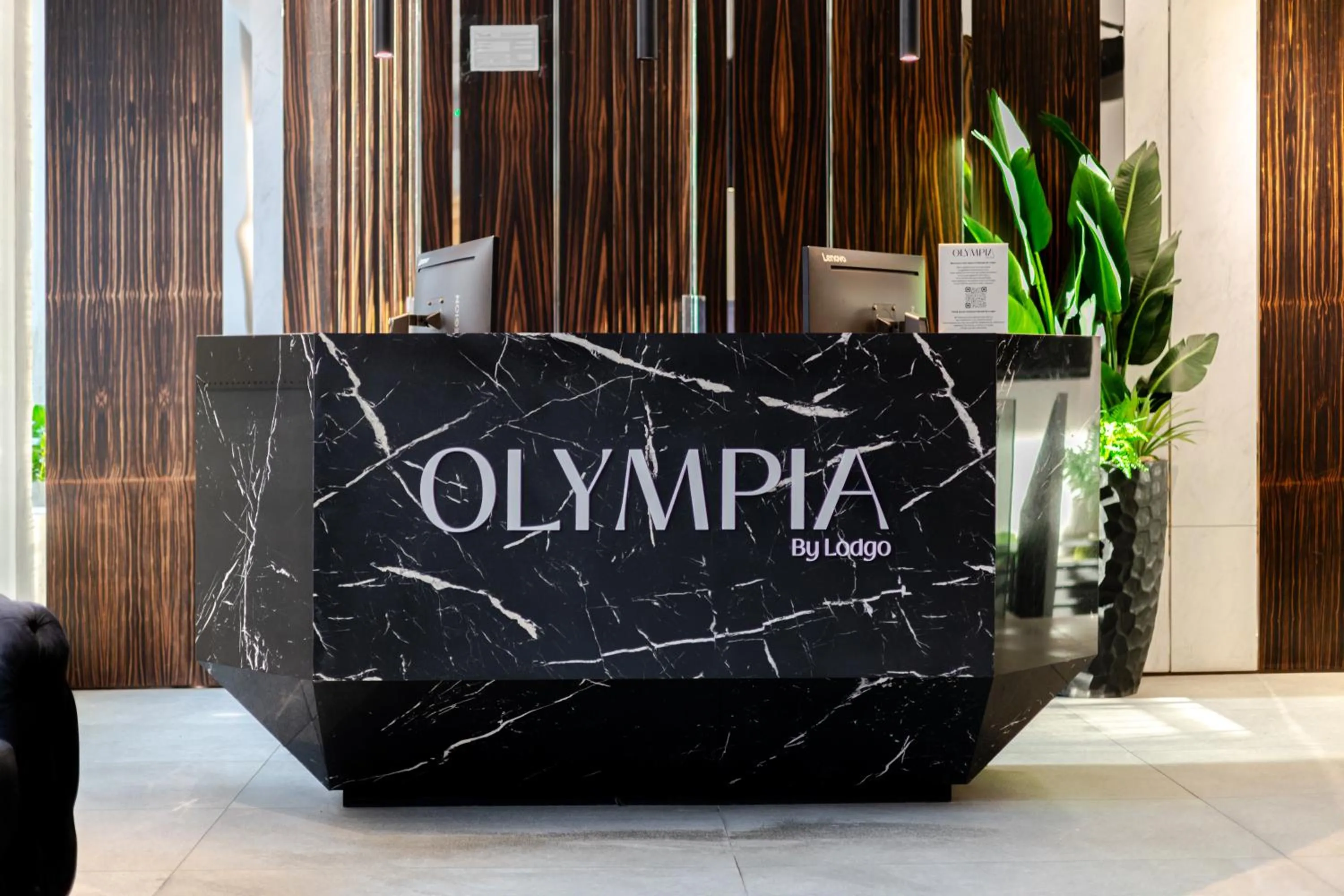 Olympia Hotel by Lodgo