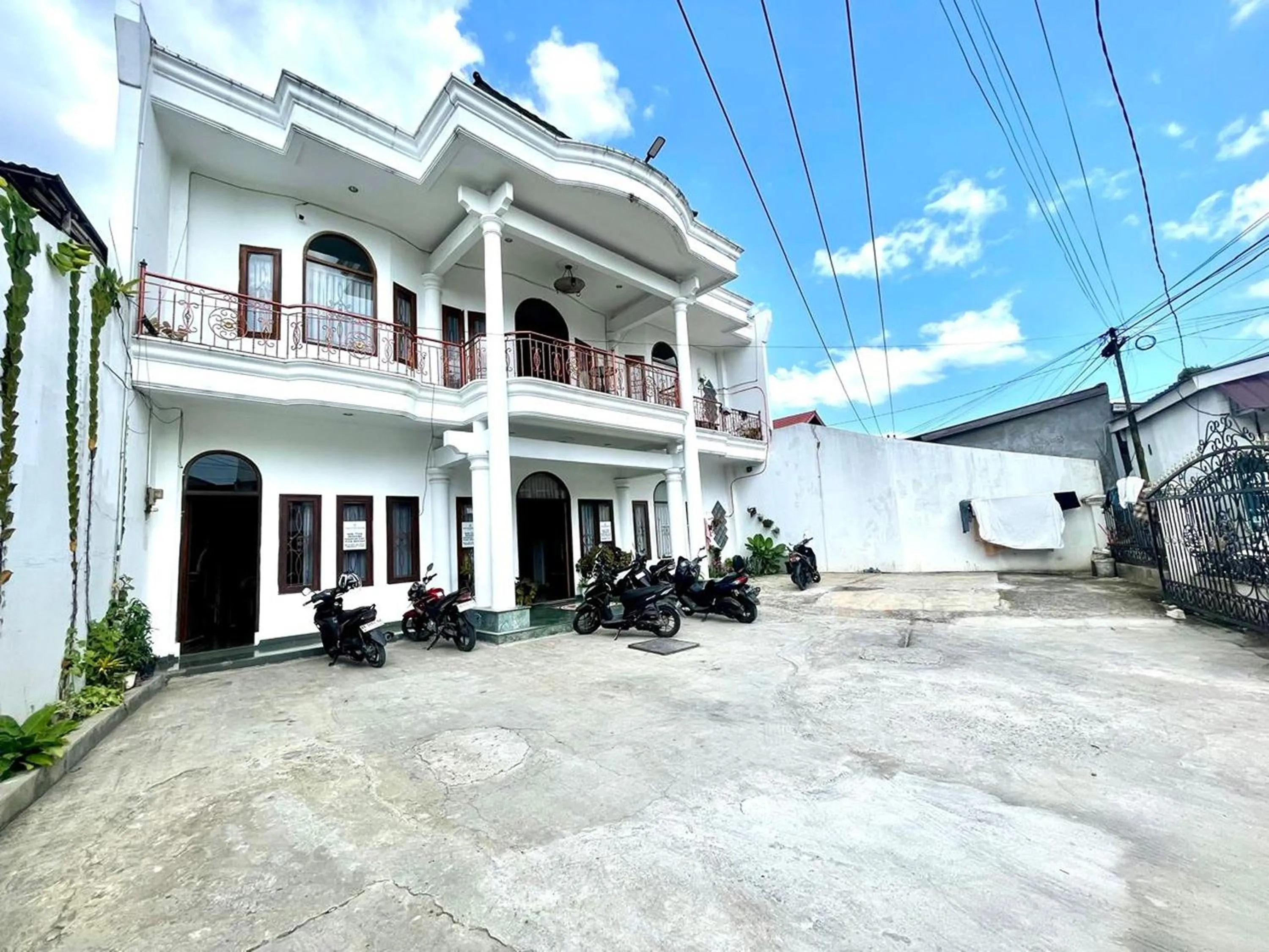 Property building in Yani Guesthouse
