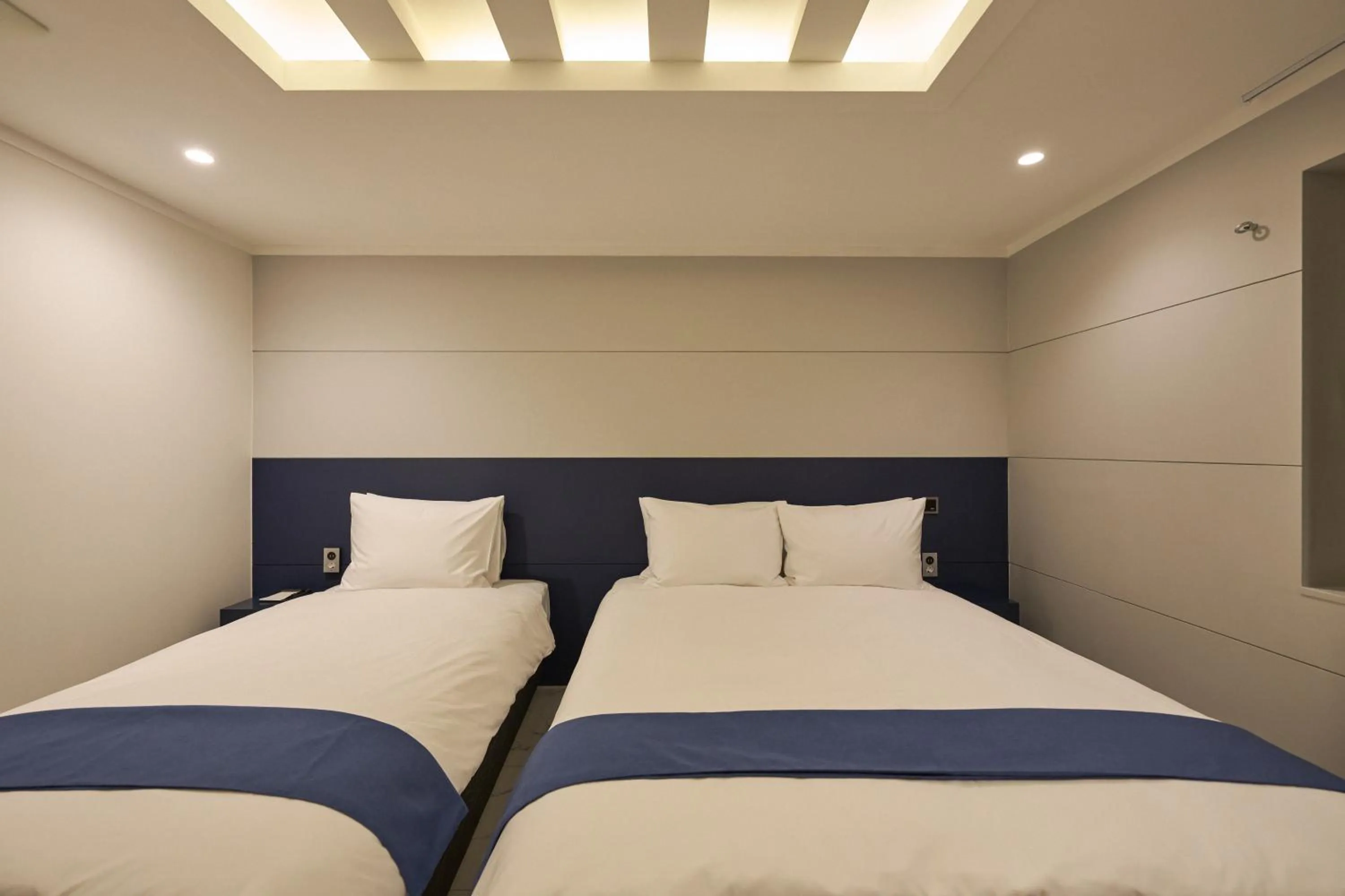 Bed in Blueduck hotel