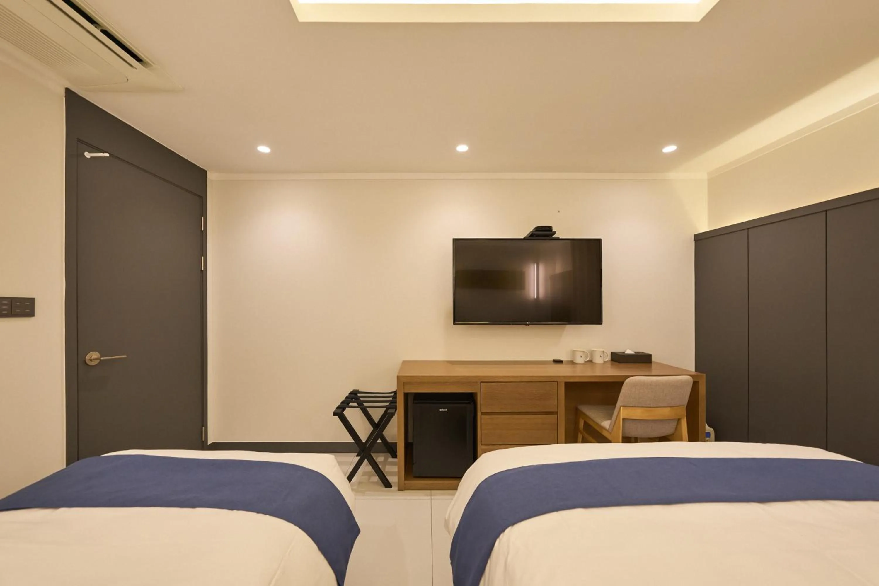 Bed in Blueduck hotel