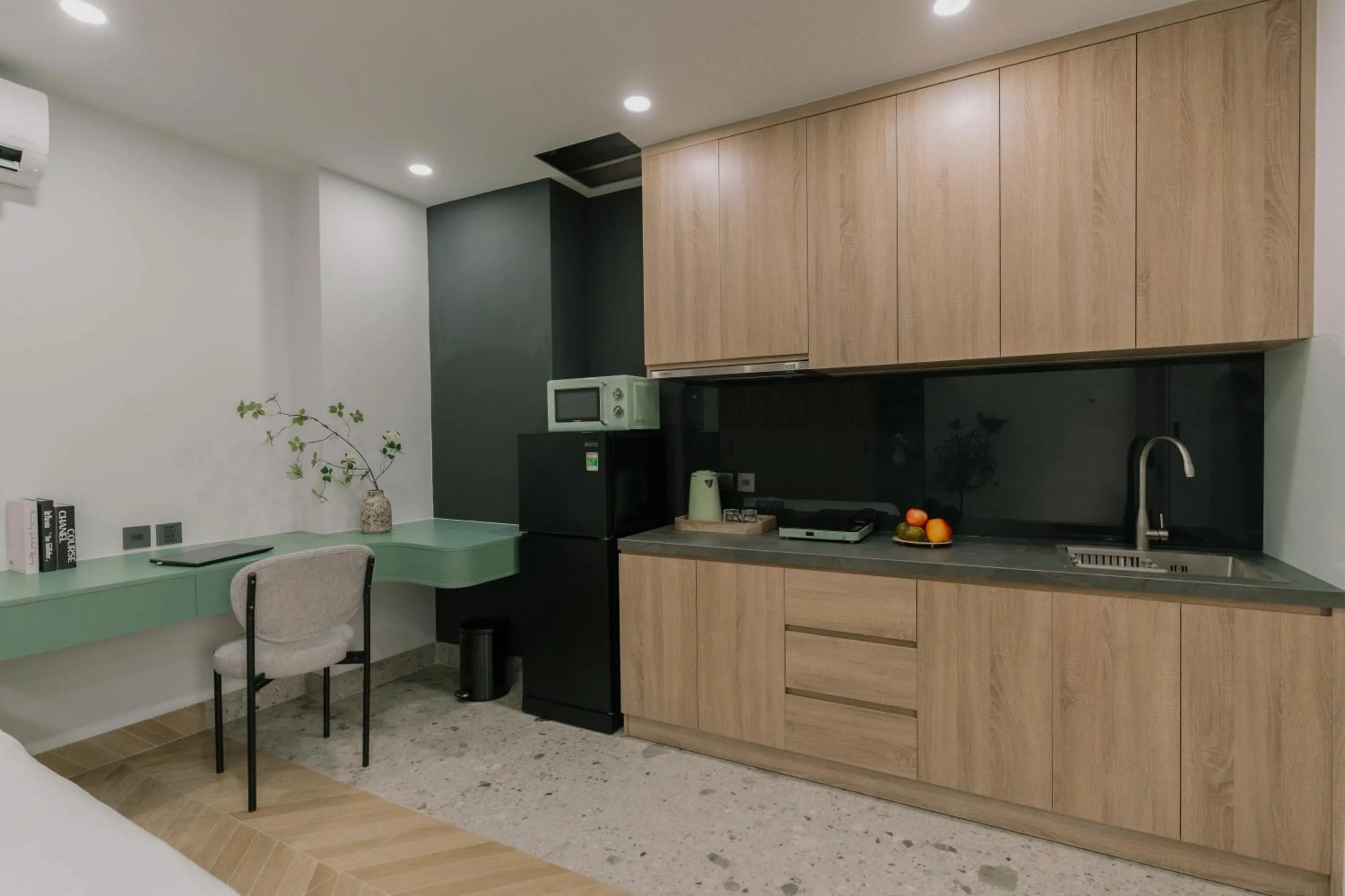 Kitchen or kitchenette in EL Where Hotel