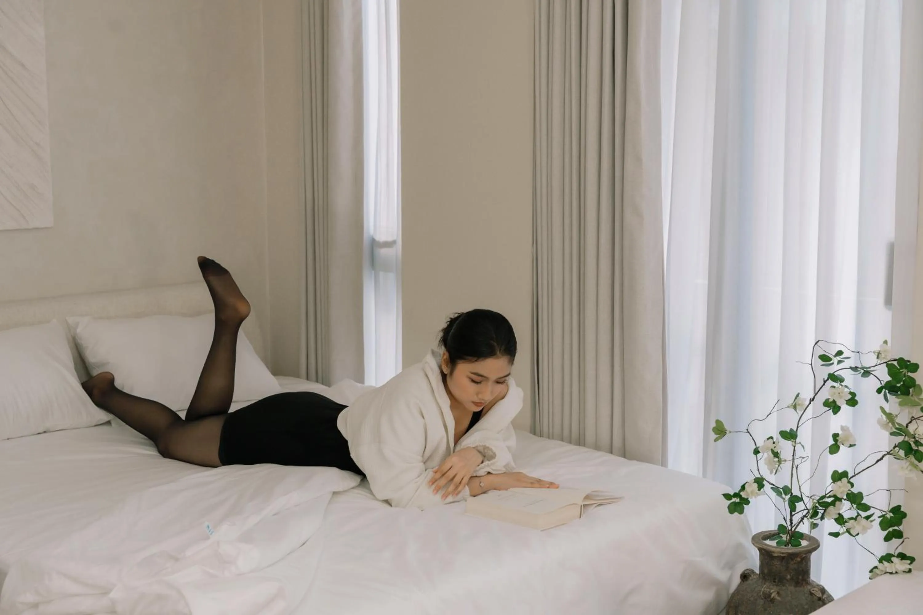 Guests, Bed in EL Where Hotel