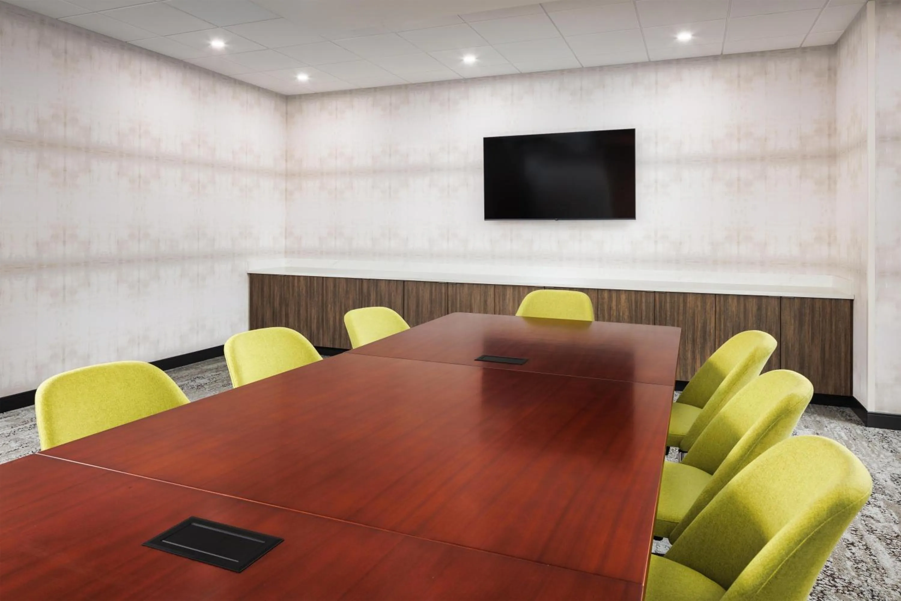 Meeting/conference room in Tru By Hilton Cleveland, TN