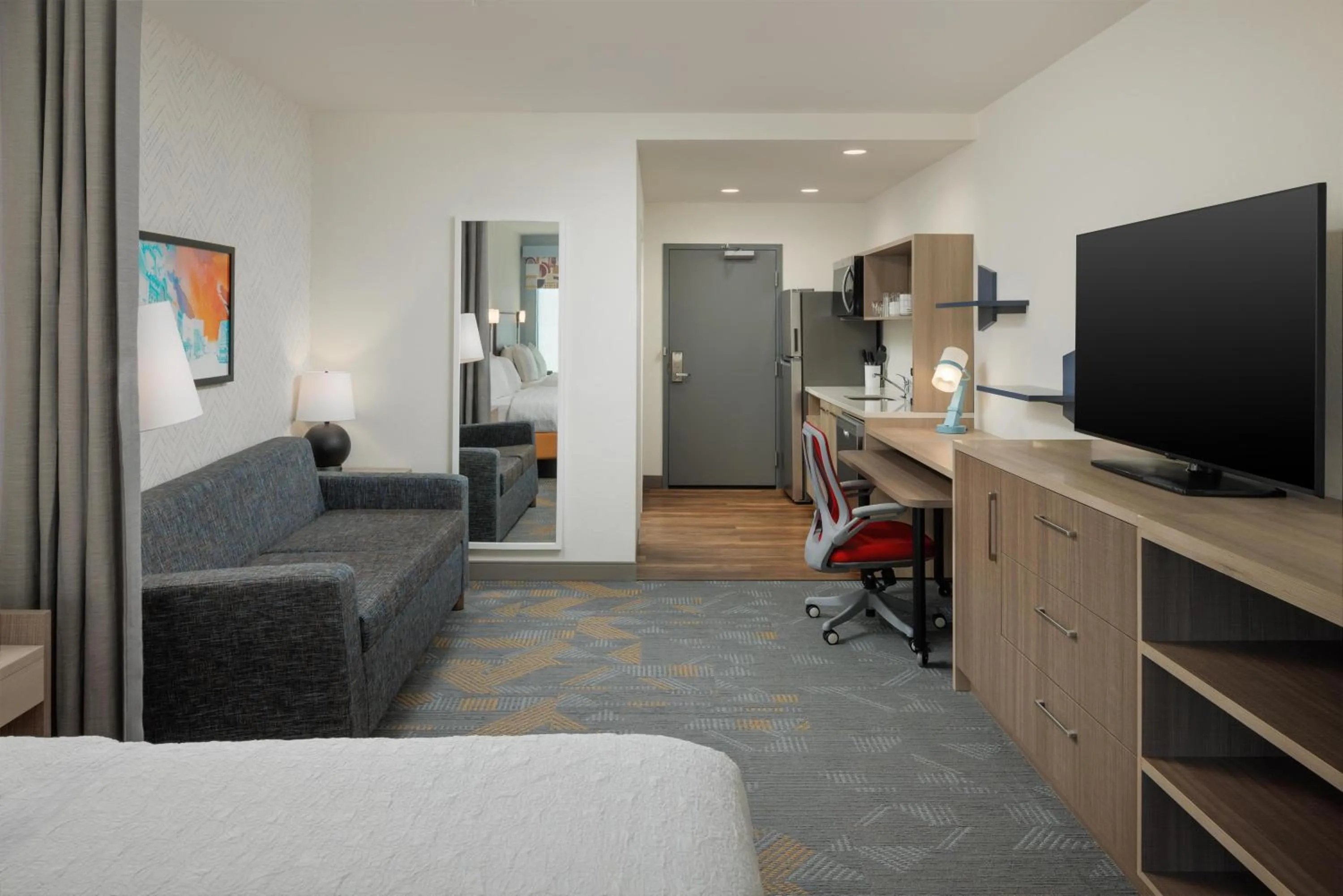 Living room, Bed in Home2 Suites By Hilton Cleveland, TN